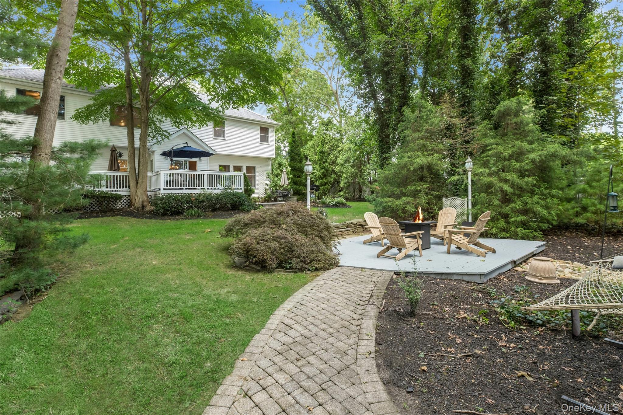 Single Family Cobbler Lane Suffolk County, NY 11733, MLS-1045535-29