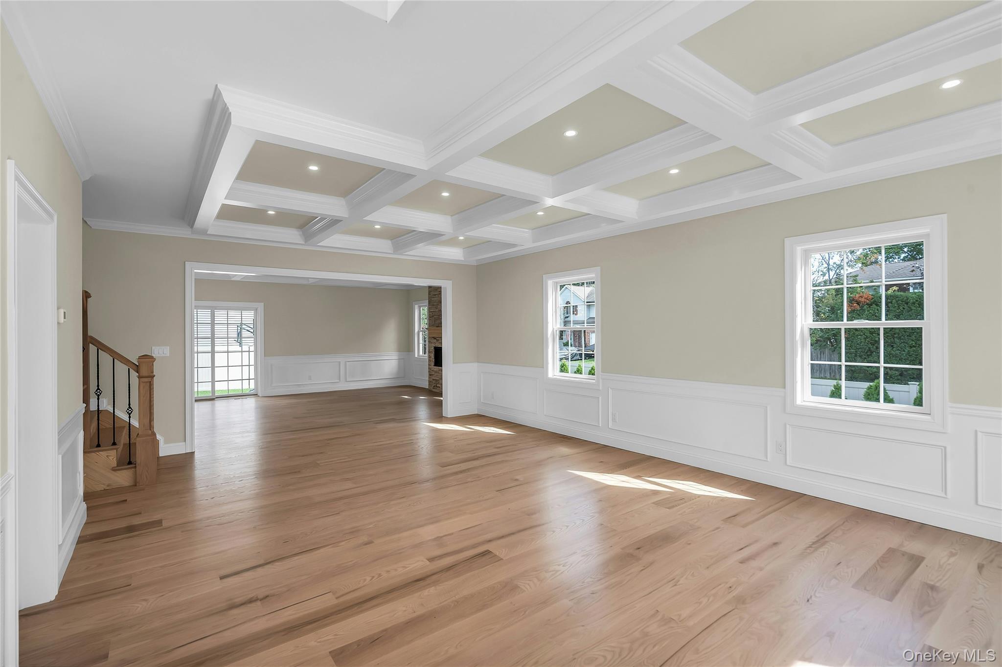 Single Family Linden Avenue  Nassau County, NY 11714, MLS-1045536-4