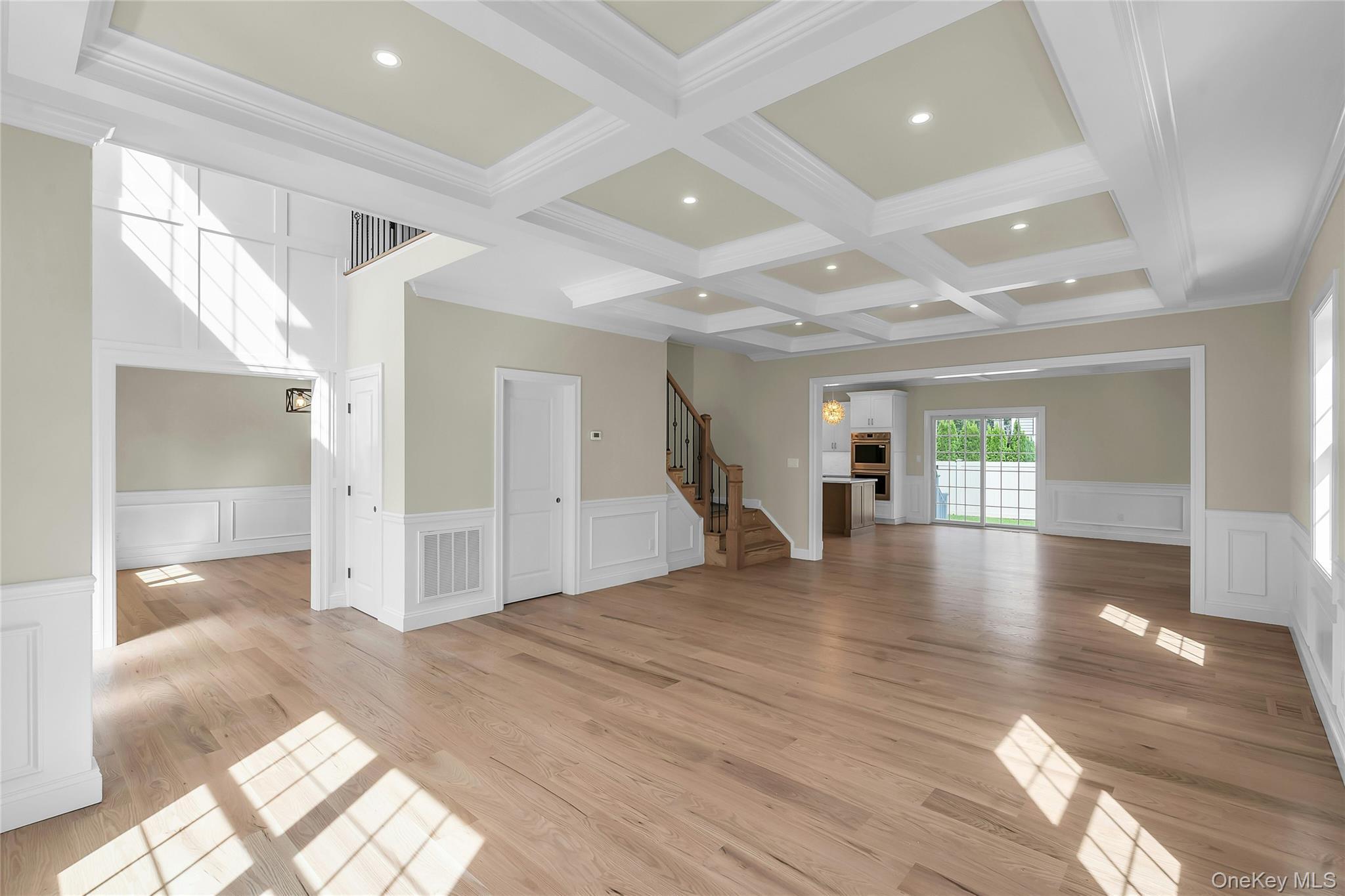 Single Family Linden Avenue  Nassau County, NY 11714, MLS-1045536-5