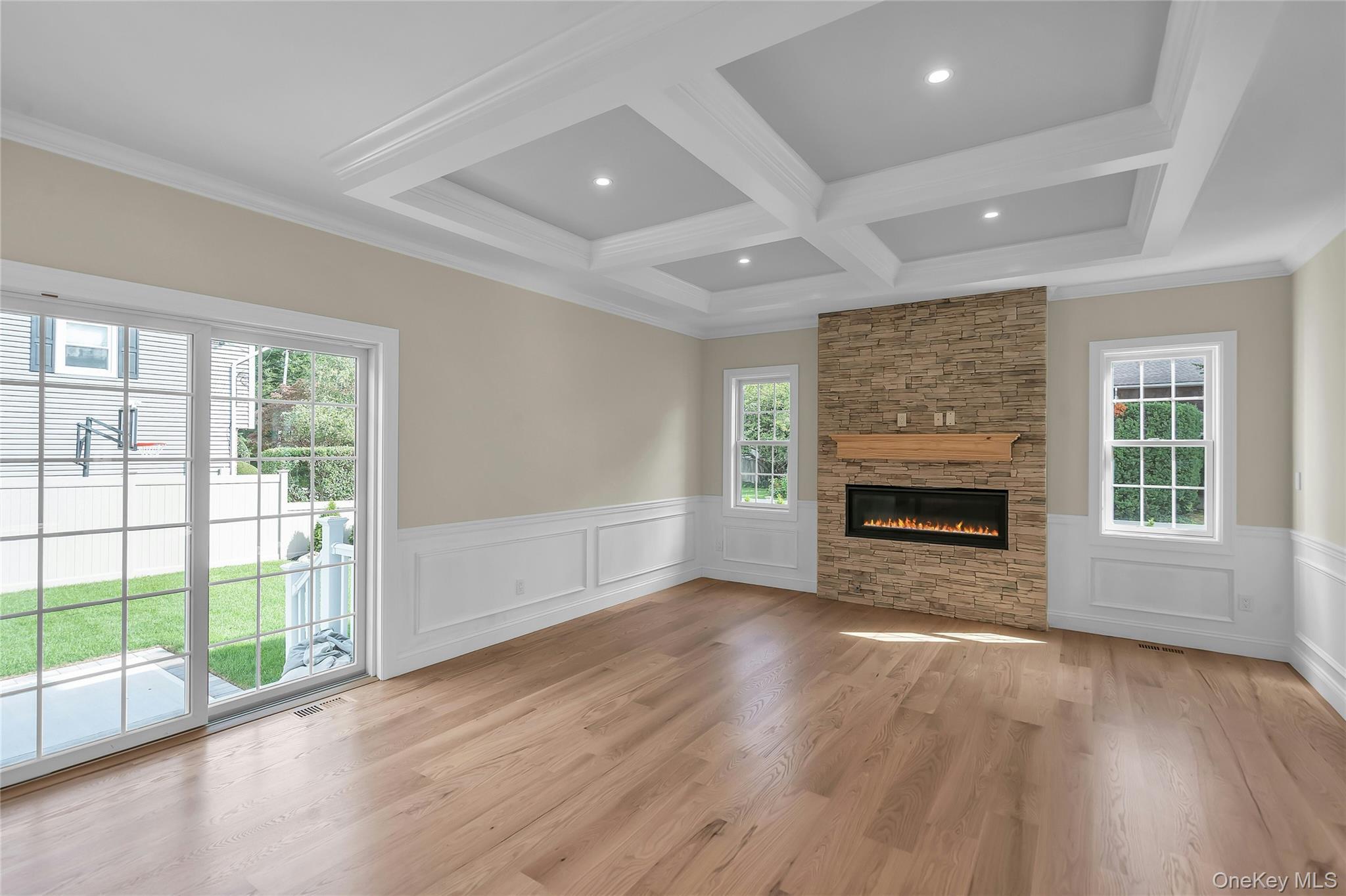 Single Family Linden Avenue  Nassau County, NY 11714, MLS-1045536-7