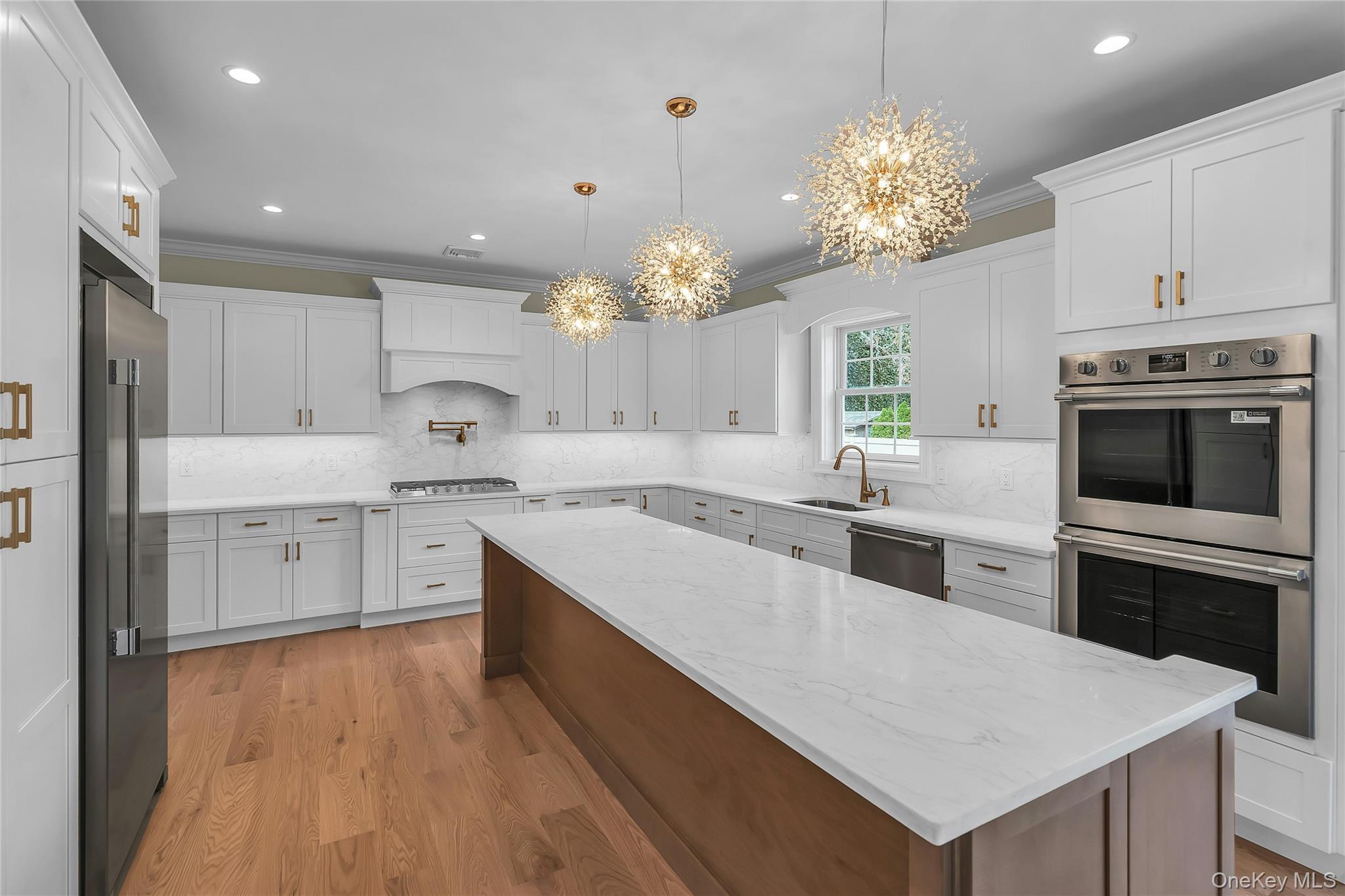 Single Family Linden Avenue  Nassau County, NY 11714, MLS-1045536-9
