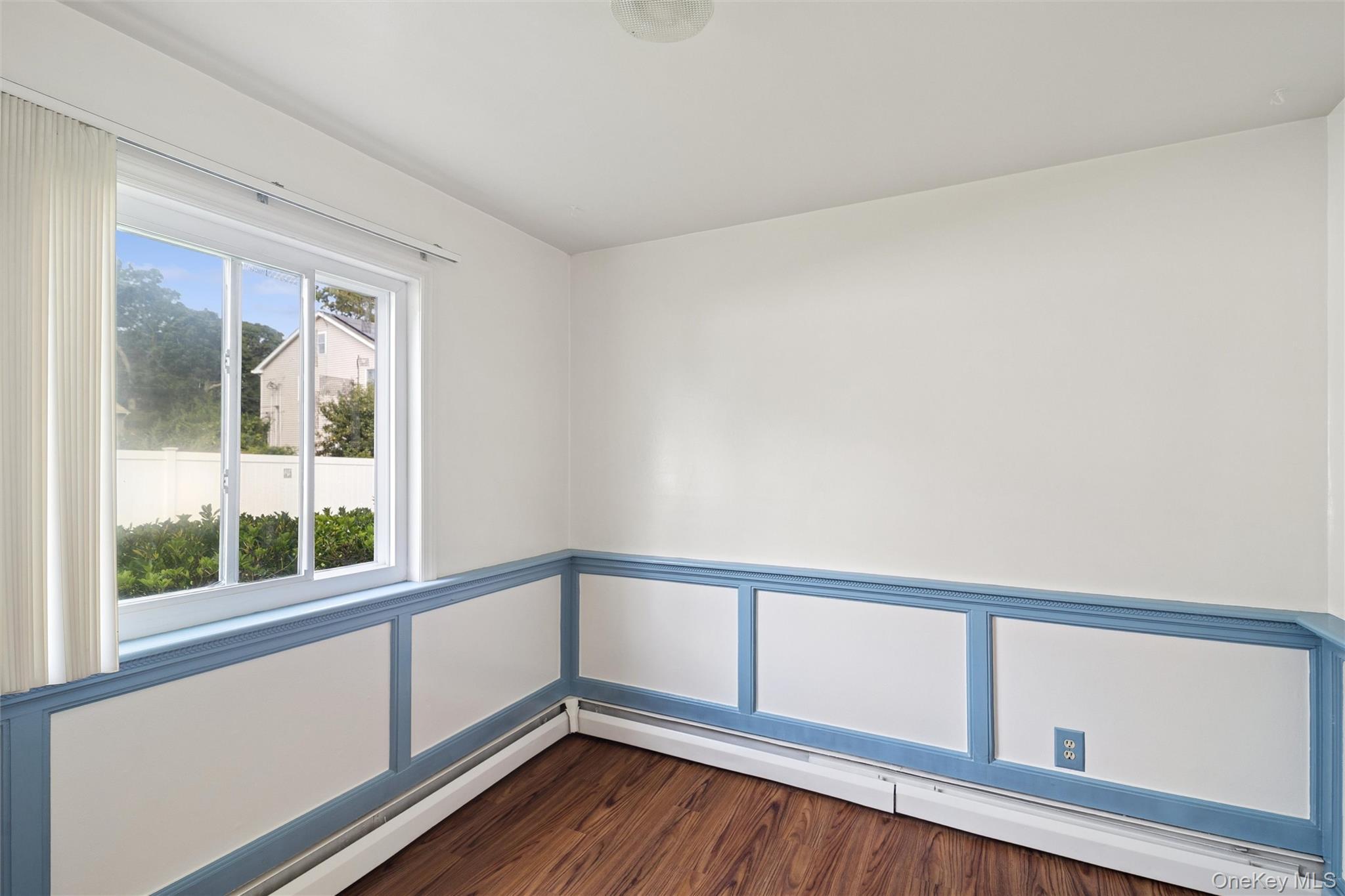 Single Family Park Avenue  Suffolk County, NY 11720, MLS-1045539-13