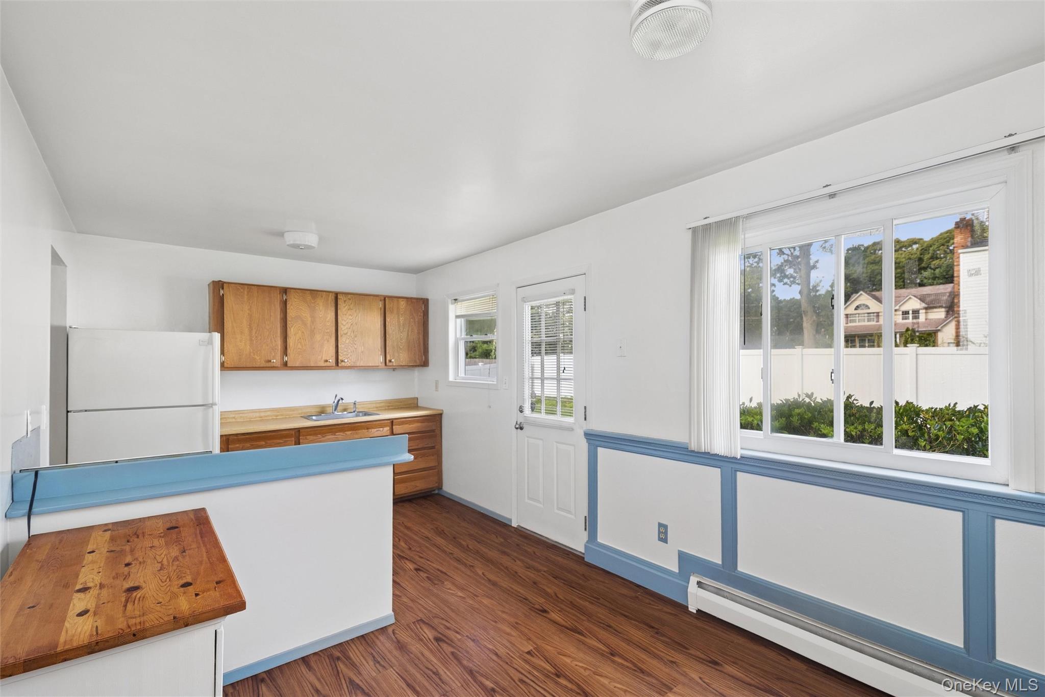 Single Family Park Avenue  Suffolk County, NY 11720, MLS-1045539-9