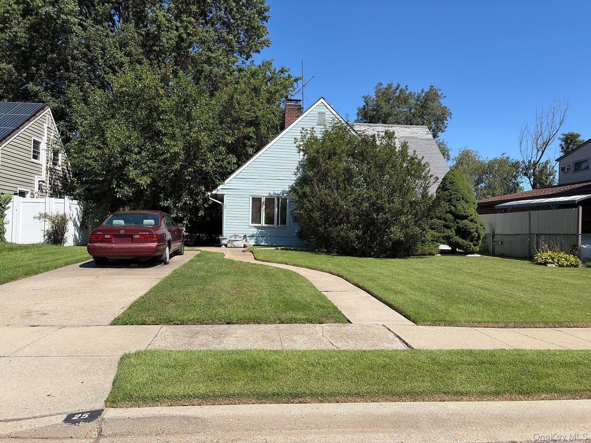 Single Family Saddler Lane  Nassau County, NY 11756, MLS-1045548-3