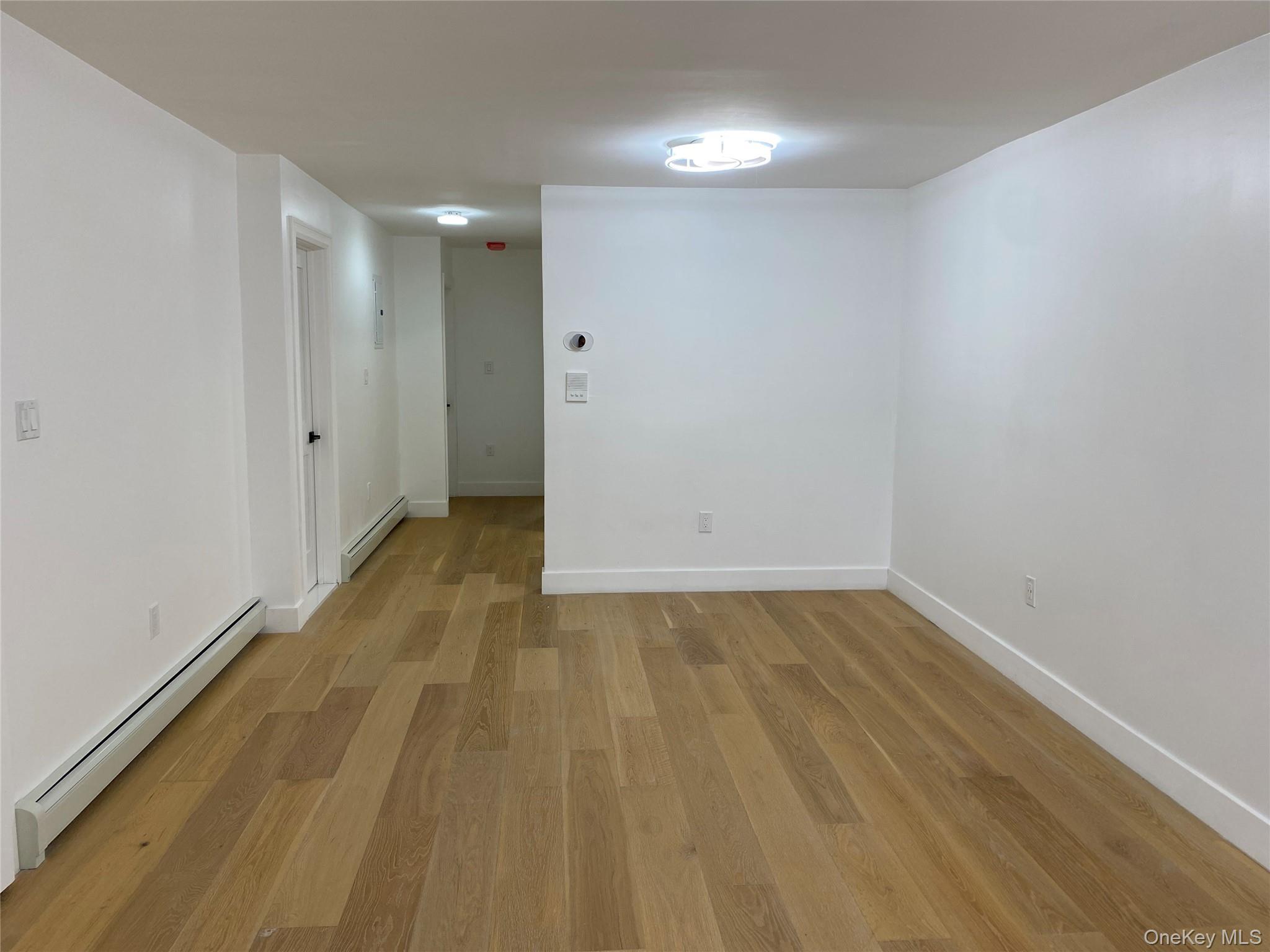 Single Family 101st Avenue  Queens, NY 11416, MLS-1045567-3