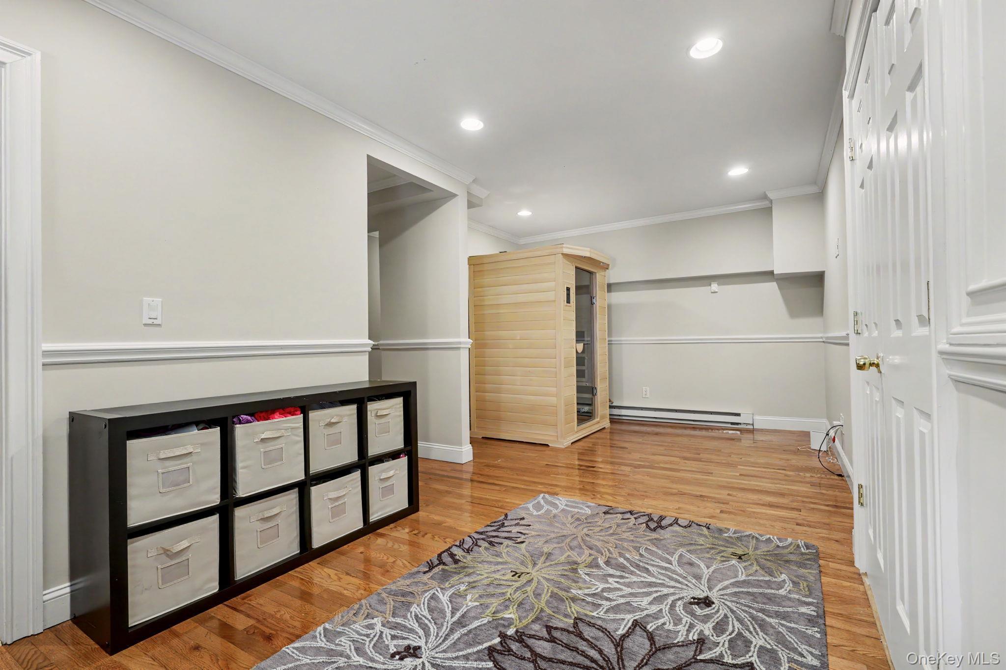 Single Family Lia Fail Way Out Of Area, NY 06807, MLS-1045572-32