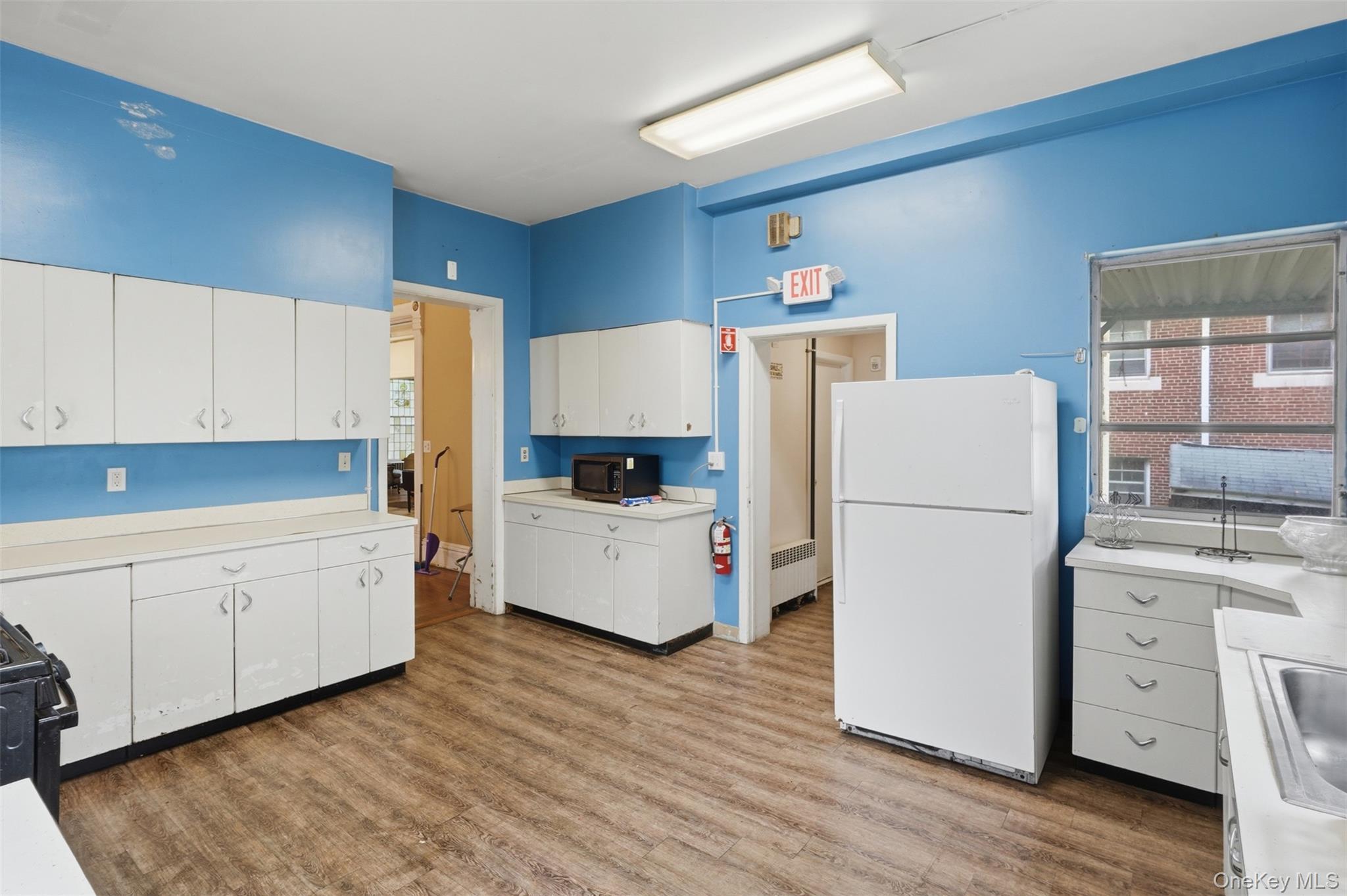 Single Family S Hamilton Street Dutchess County, NY 12601, MLS-1045579-18