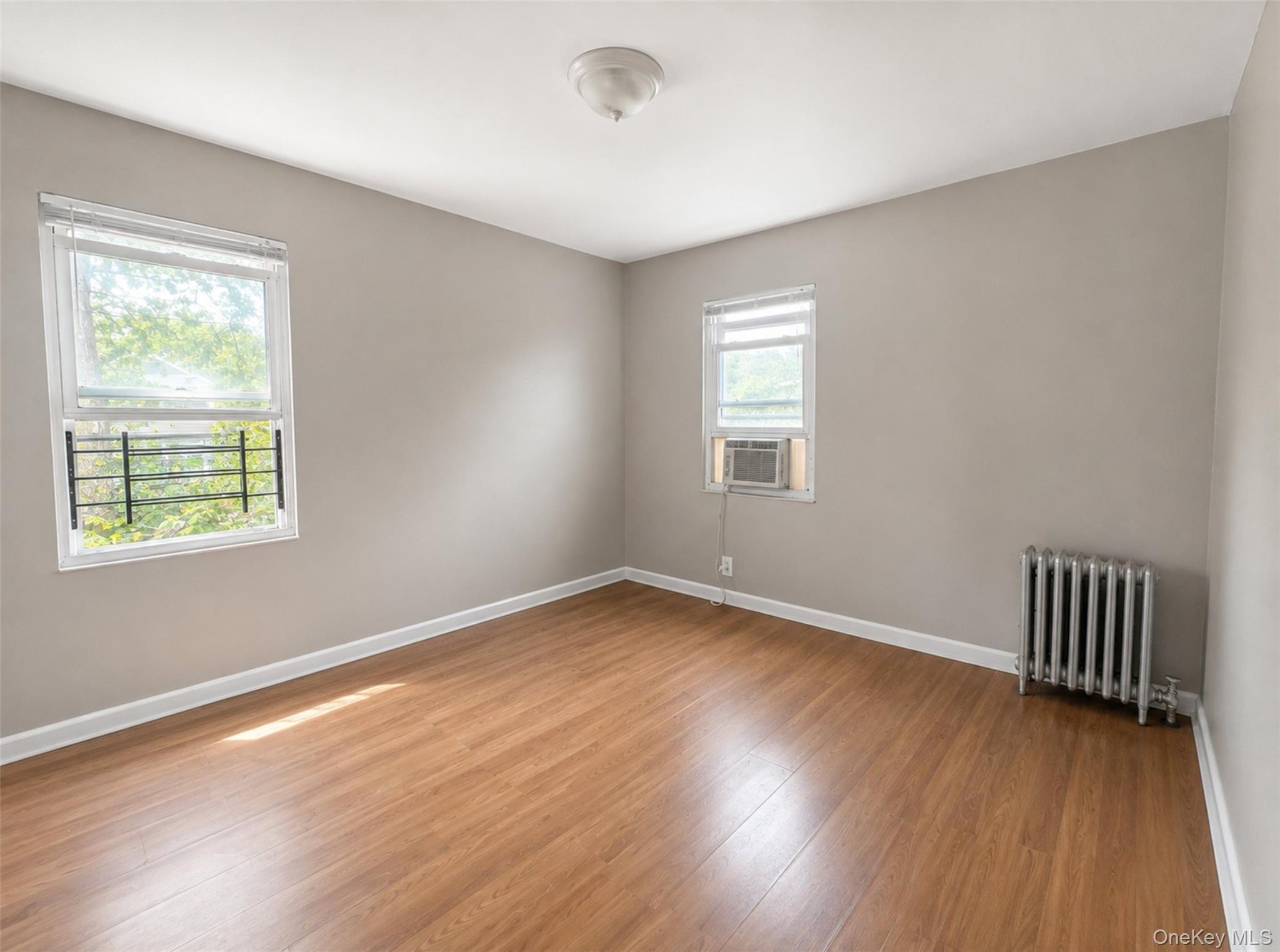 Single Family 234th Street Queens, NY 11422, MLS-1045588-14