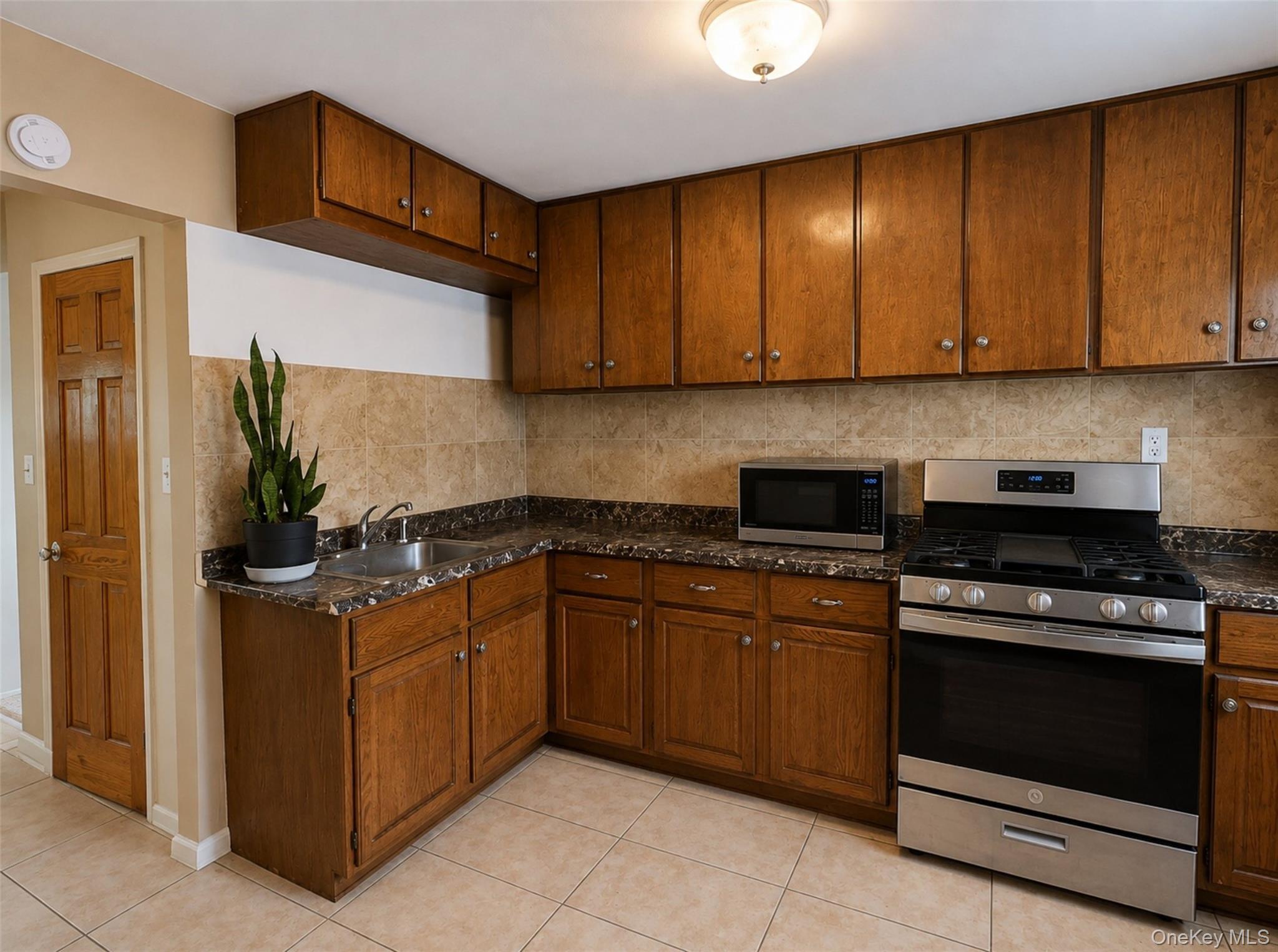 Single Family 234th Street Queens, NY 11422, MLS-1045588-19