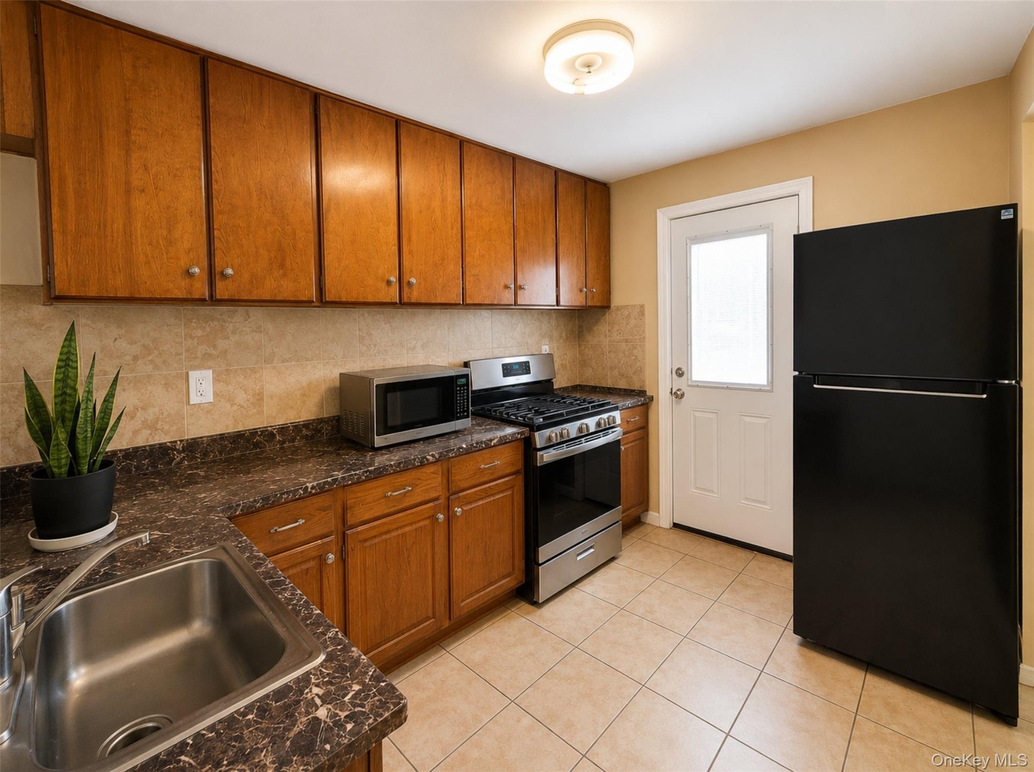 Single Family 234th Street Queens, NY 11422, MLS-1045588-20