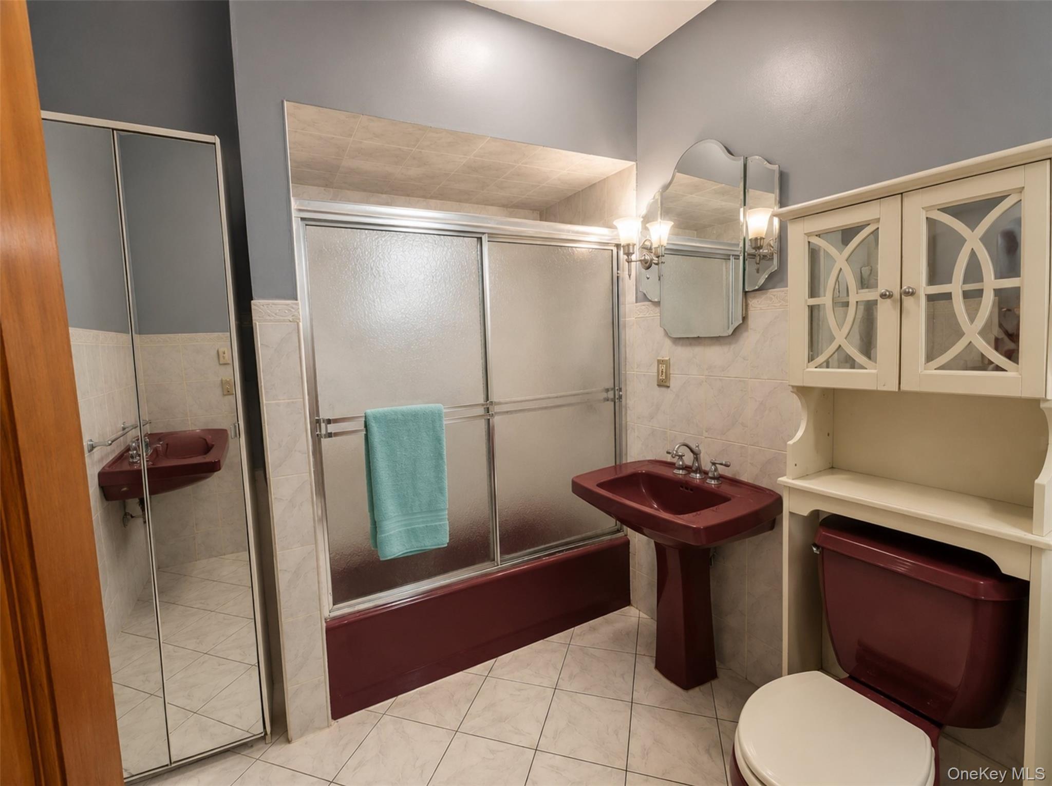 Single Family 234th Street Queens, NY 11422, MLS-1045588-9