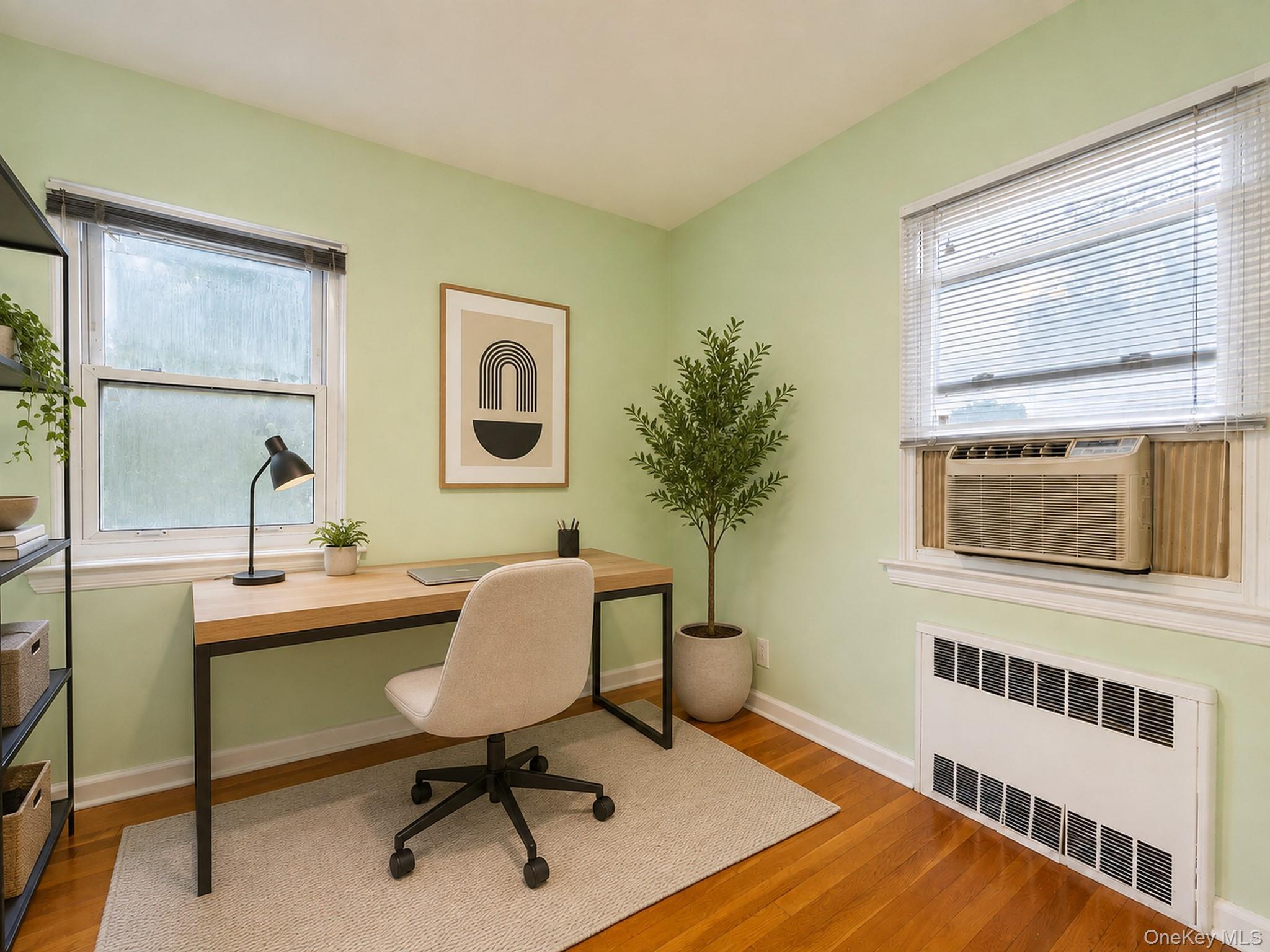 Single Family 171st Street Queens, NY 11366, MLS-1045591-31