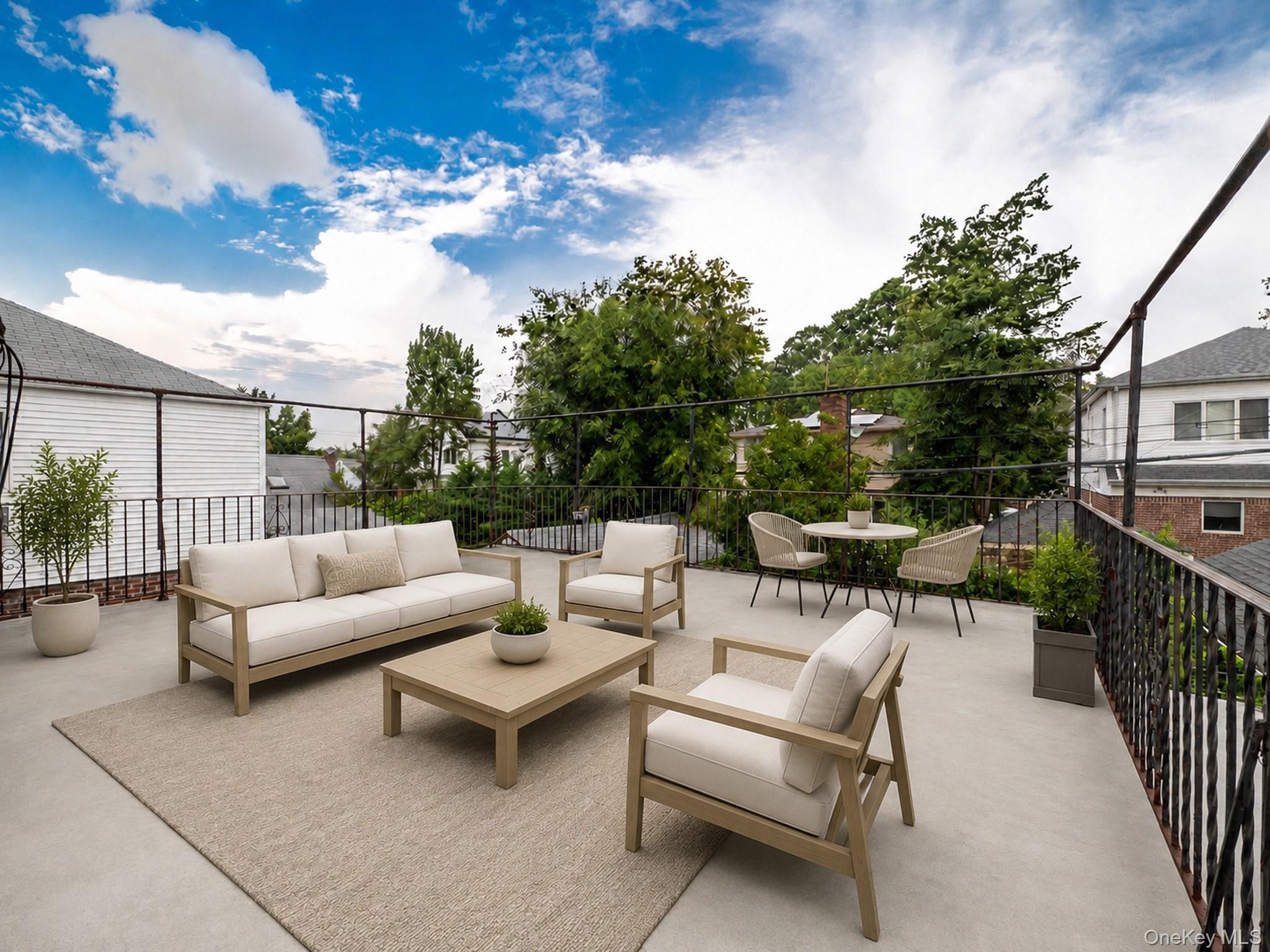 Single Family 171st Street Queens, NY 11366, MLS-1045591-38