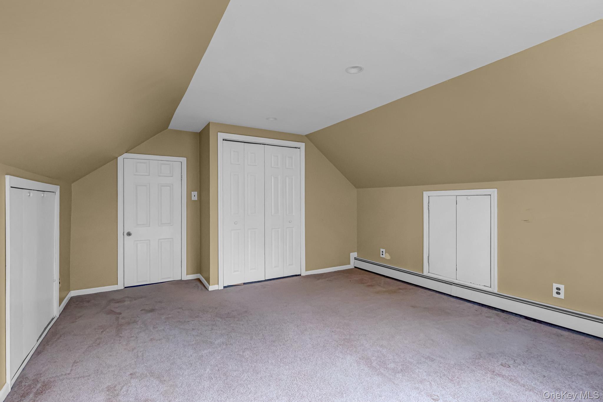 Single Family Simon Place  Nassau County, NY 11793, MLS-1045598-28