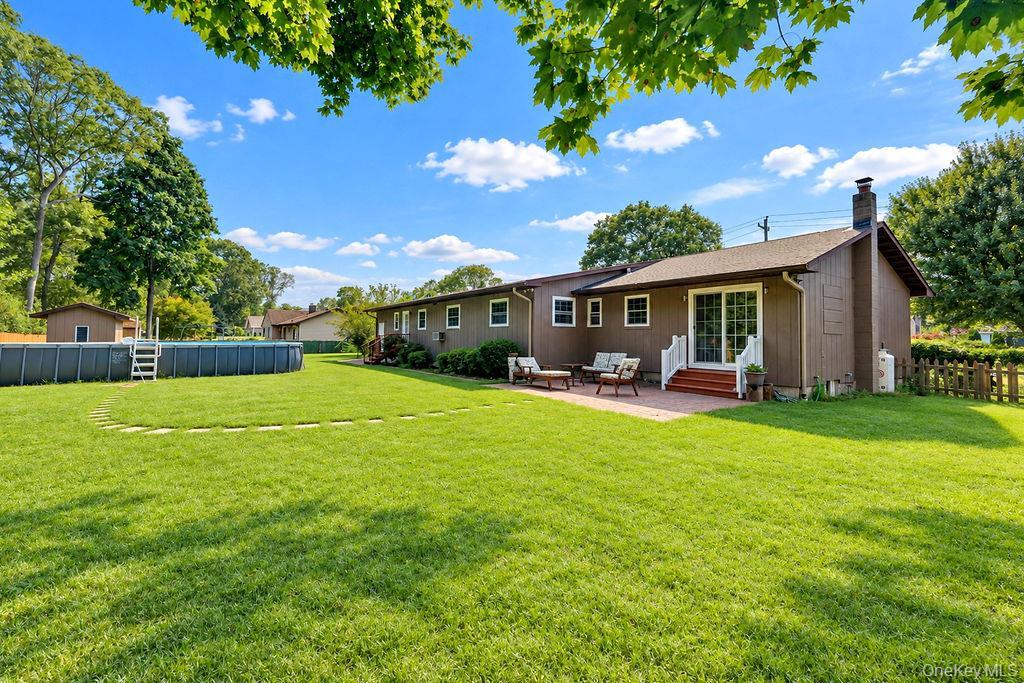 Single Family Linden Lane  Suffolk County, NY 11967, MLS-1045634-24