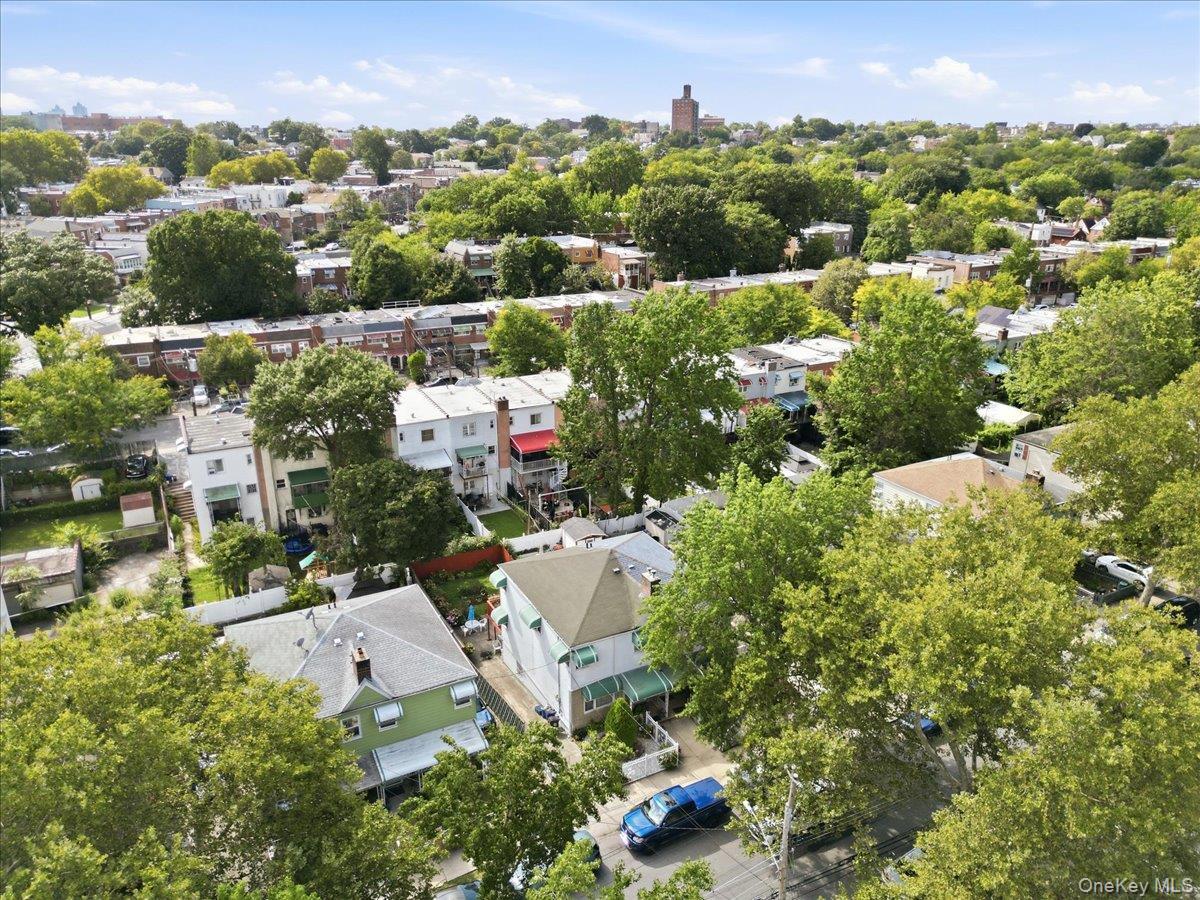 Single Family Grace Avenue Bronx, NY 10466, MLS-1045635-13