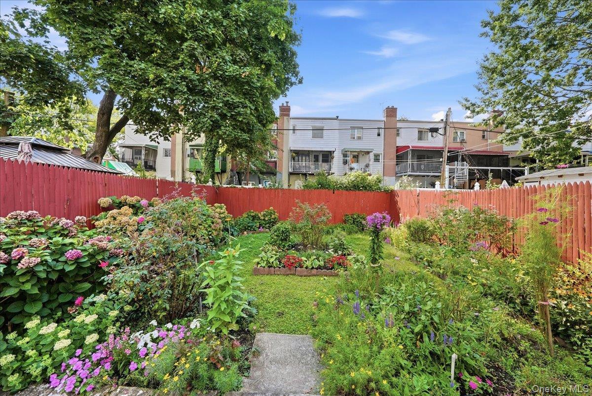 Single Family Grace Avenue Bronx, NY 10466, MLS-1045635-14