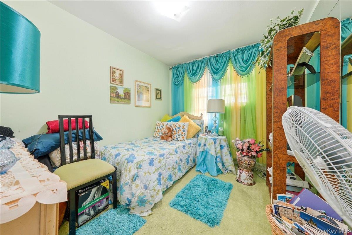 Single Family Grace Avenue Bronx, NY 10466, MLS-1045635-15