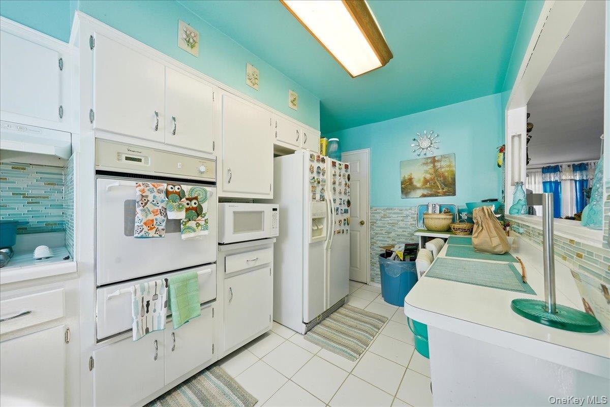 Single Family Grace Avenue Bronx, NY 10466, MLS-1045635-5