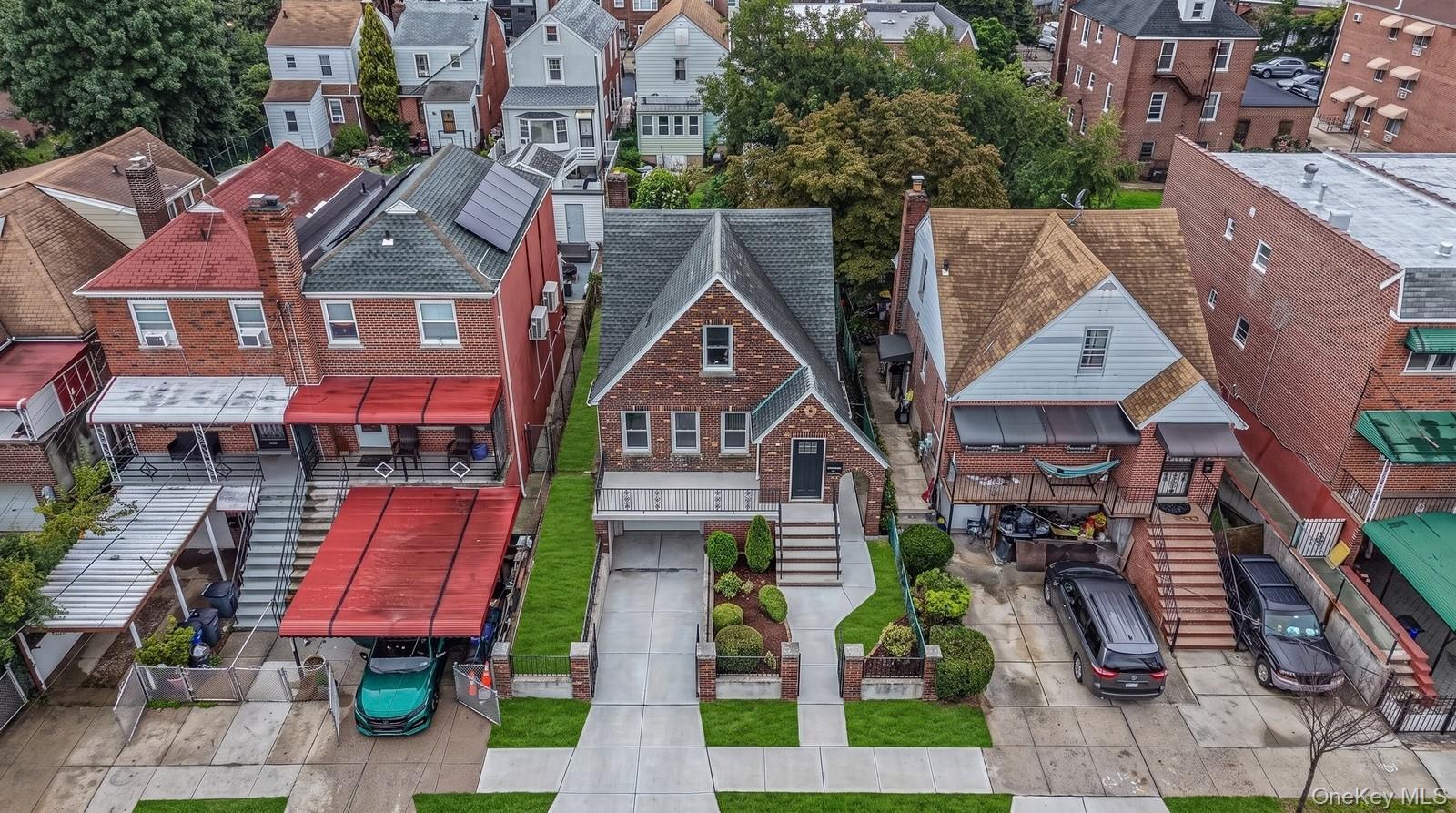 Single Family Paulding Avenue  Bronx, NY 10469, MLS-1045647-29