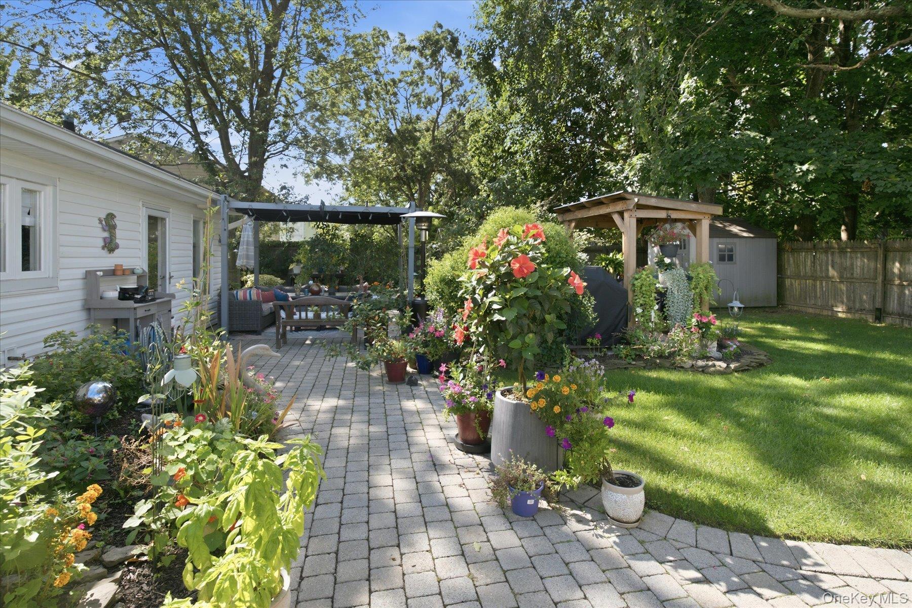 Single Family Fairlane Drive Suffolk County, NY 11784, MLS-1045661-38