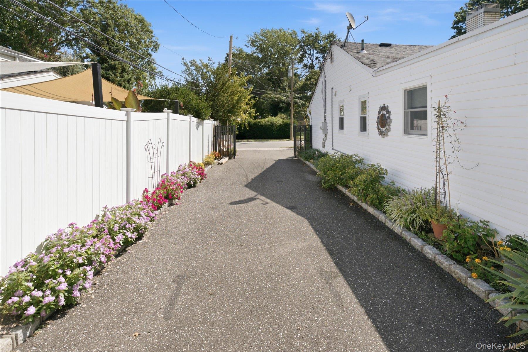 Single Family Fairlane Drive Suffolk County, NY 11784, MLS-1045661-47