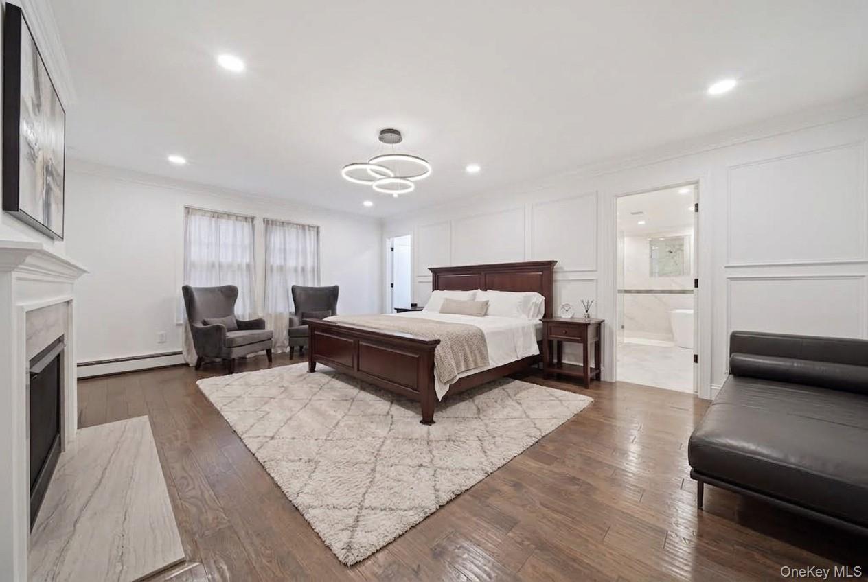 Single Family Nassau Drive Nassau County, NY 11021, MLS-1045680-4