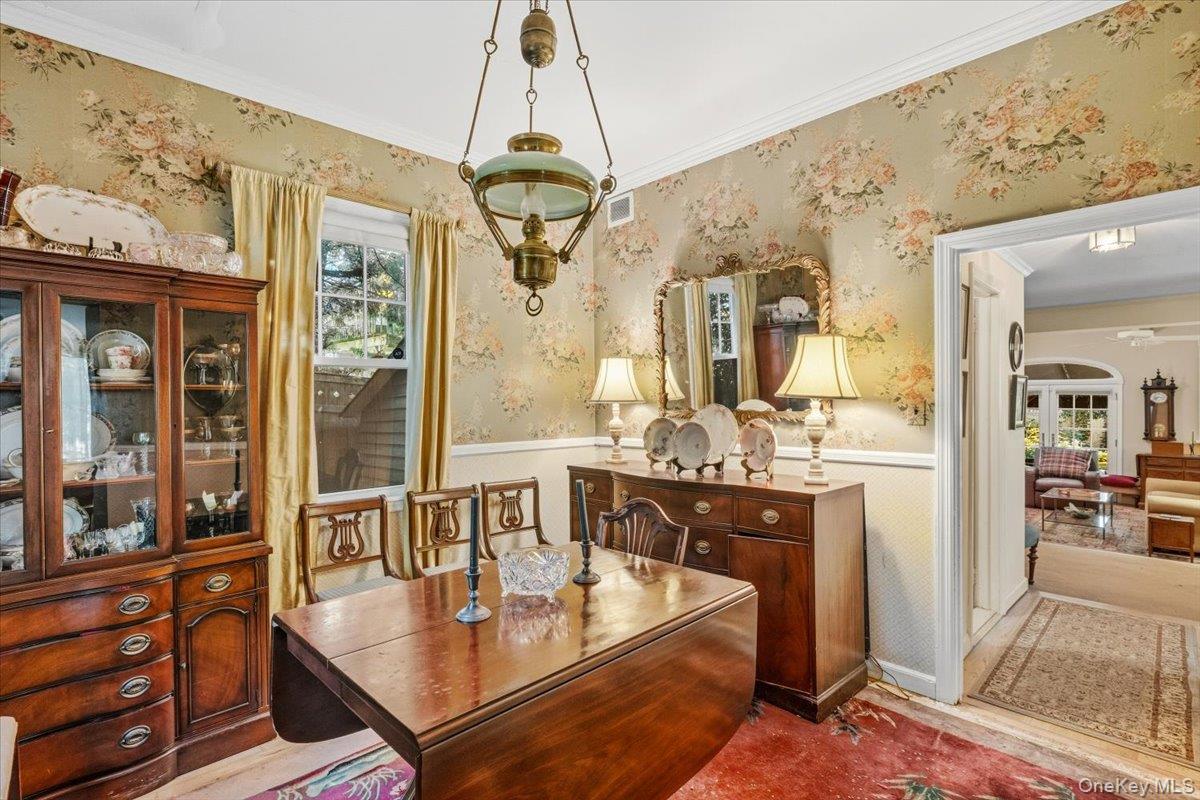 Single Family Stuart Avenue  Suffolk County, NY 11702, MLS-1045695-16