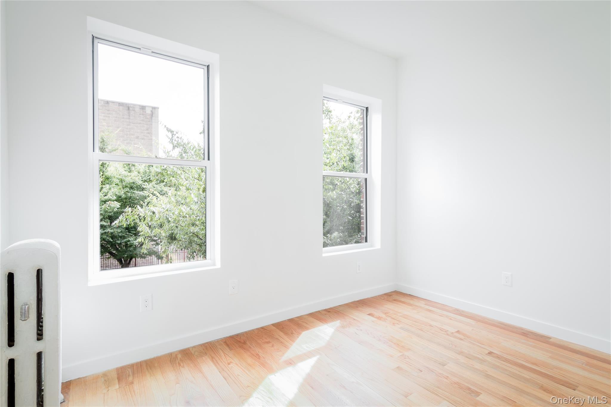 Single Family Teller Avenue Bronx, NY 10457, MLS-1045721-14