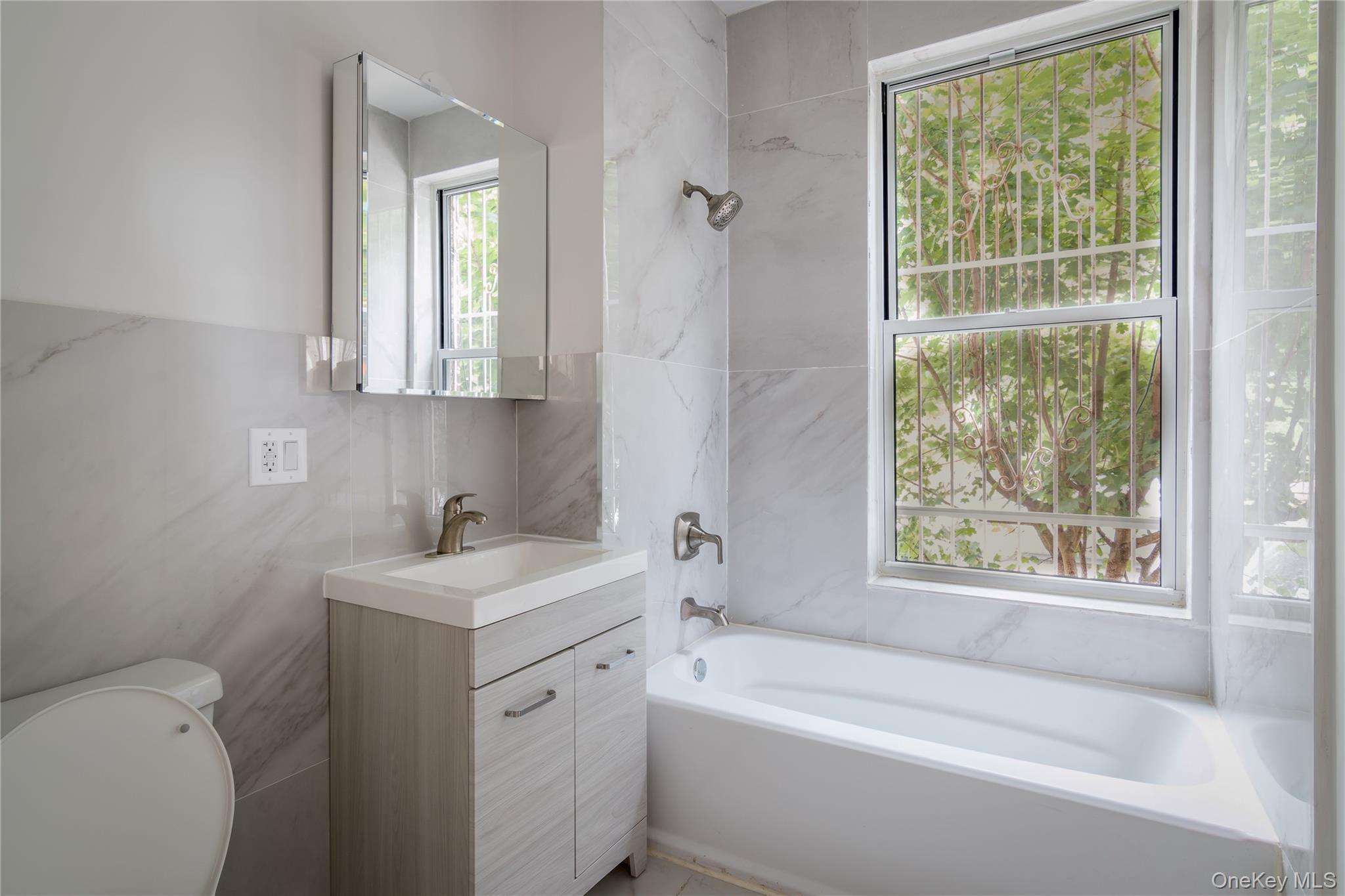 Single Family Teller Avenue  Bronx, NY 10457, MLS-1045721-28