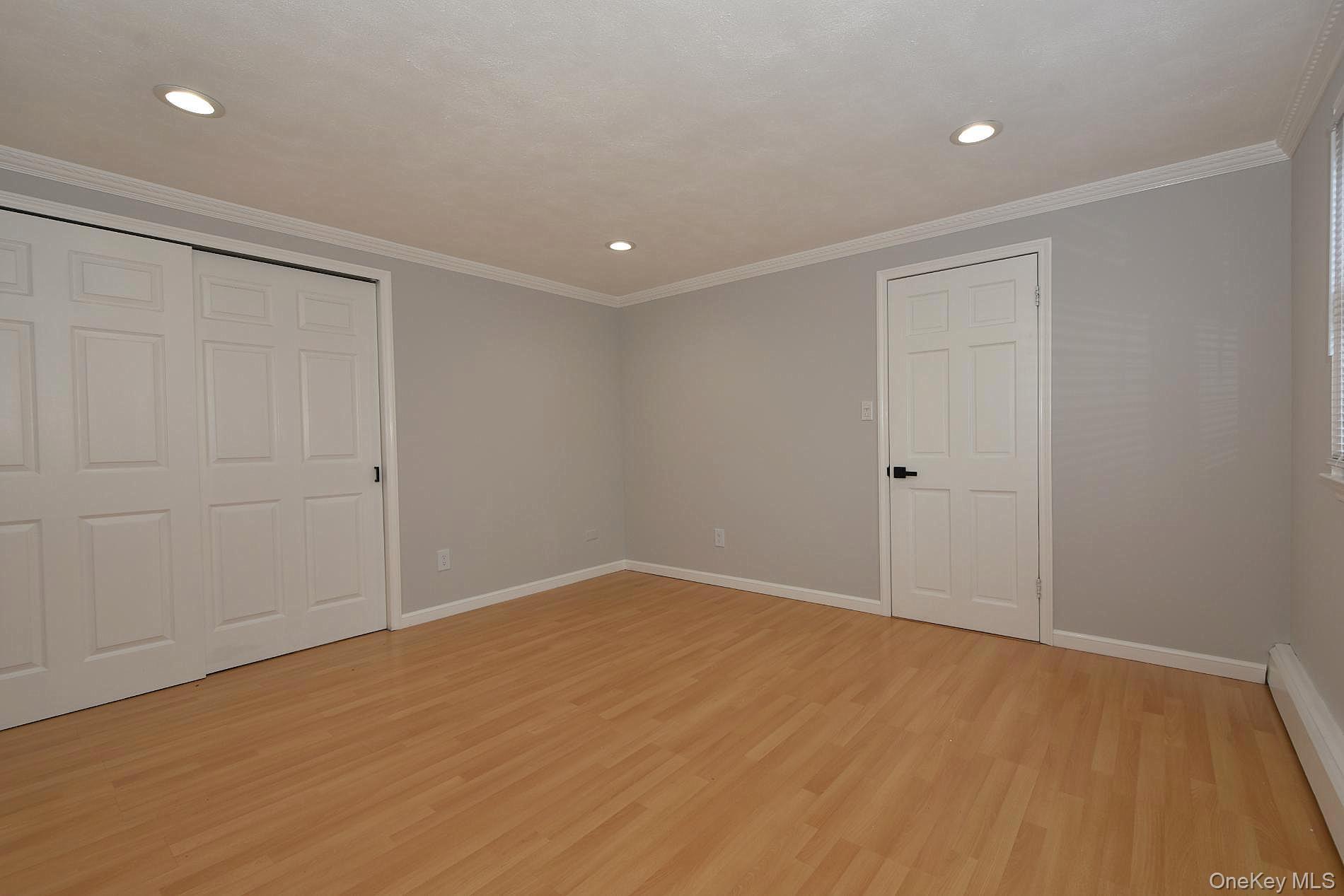 Single Family Swan Lane Nassau County, NY 11756, MLS-1045729-15