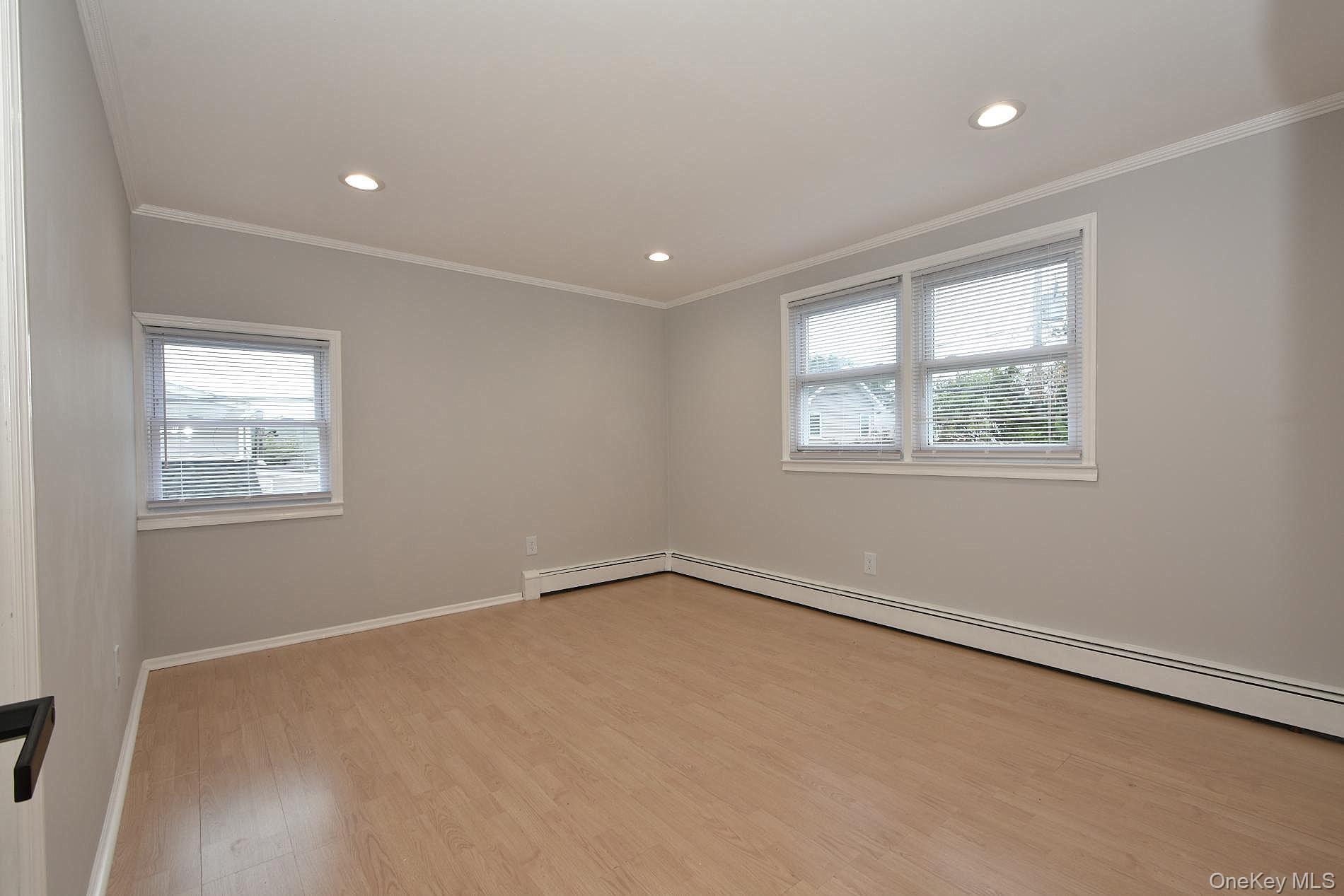 Single Family Swan Lane Nassau County, NY 11756, MLS-1045729-17