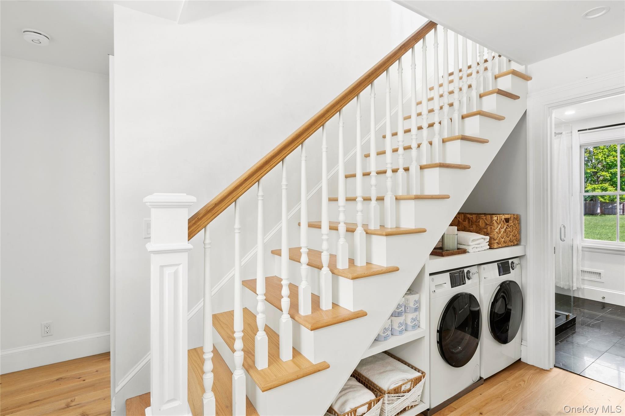 Single Family Shinnecock Road  Suffolk County, NY 11946, MLS-1045737-15