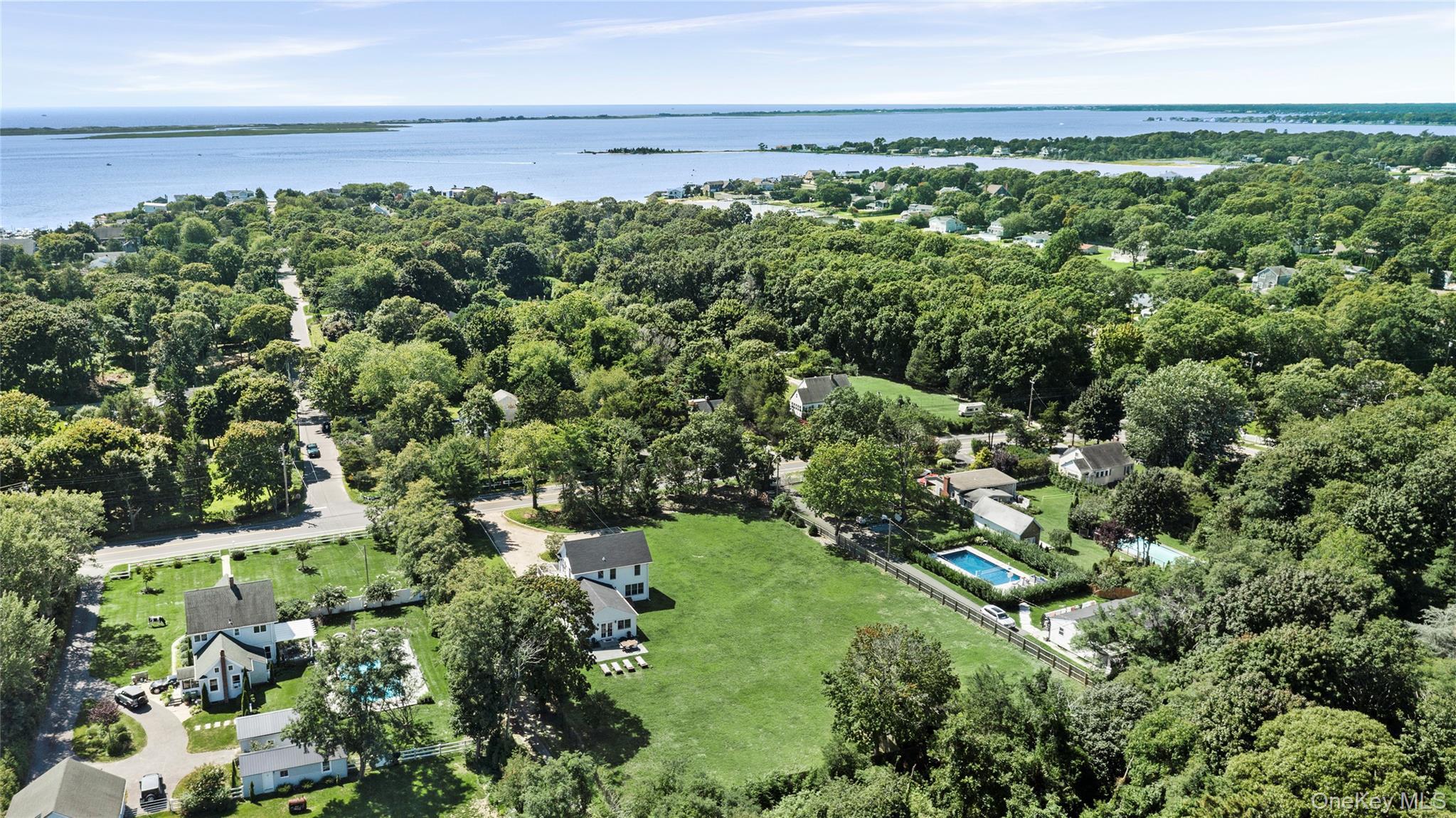 Single Family Shinnecock Road  Suffolk County, NY 11946, MLS-1045737-26