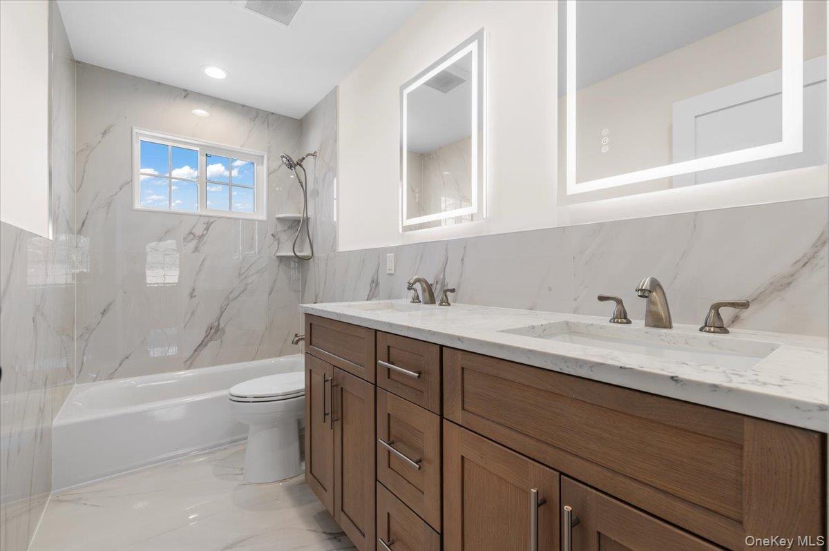 Single Family Cedar Drive E  Nassau County, NY 11803, MLS-1045738-26