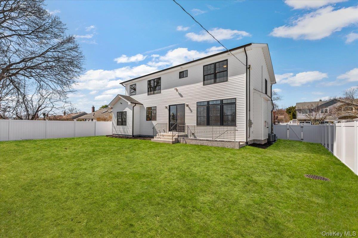 Single Family Cedar Drive E  Nassau County, NY 11803, MLS-1045738-37