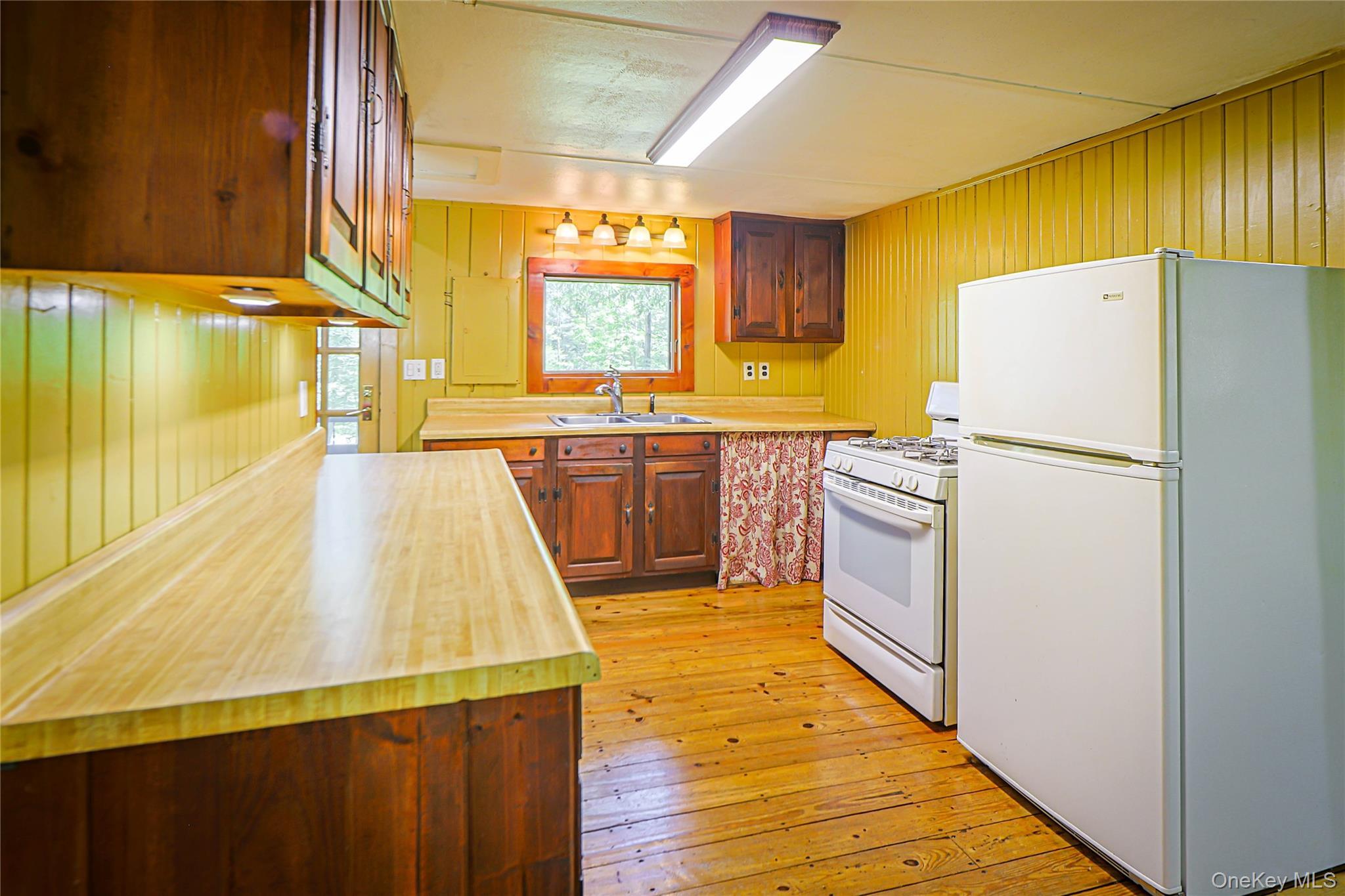 Single Family Dug Road Ulster County, NY 12404, MLS-1045747-19