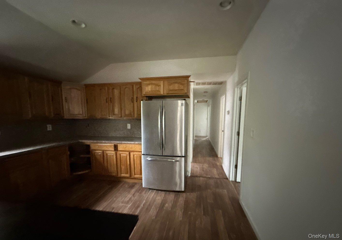 Single Family Oneill Avenue  Suffolk County, NY 11706, MLS-1045756-12