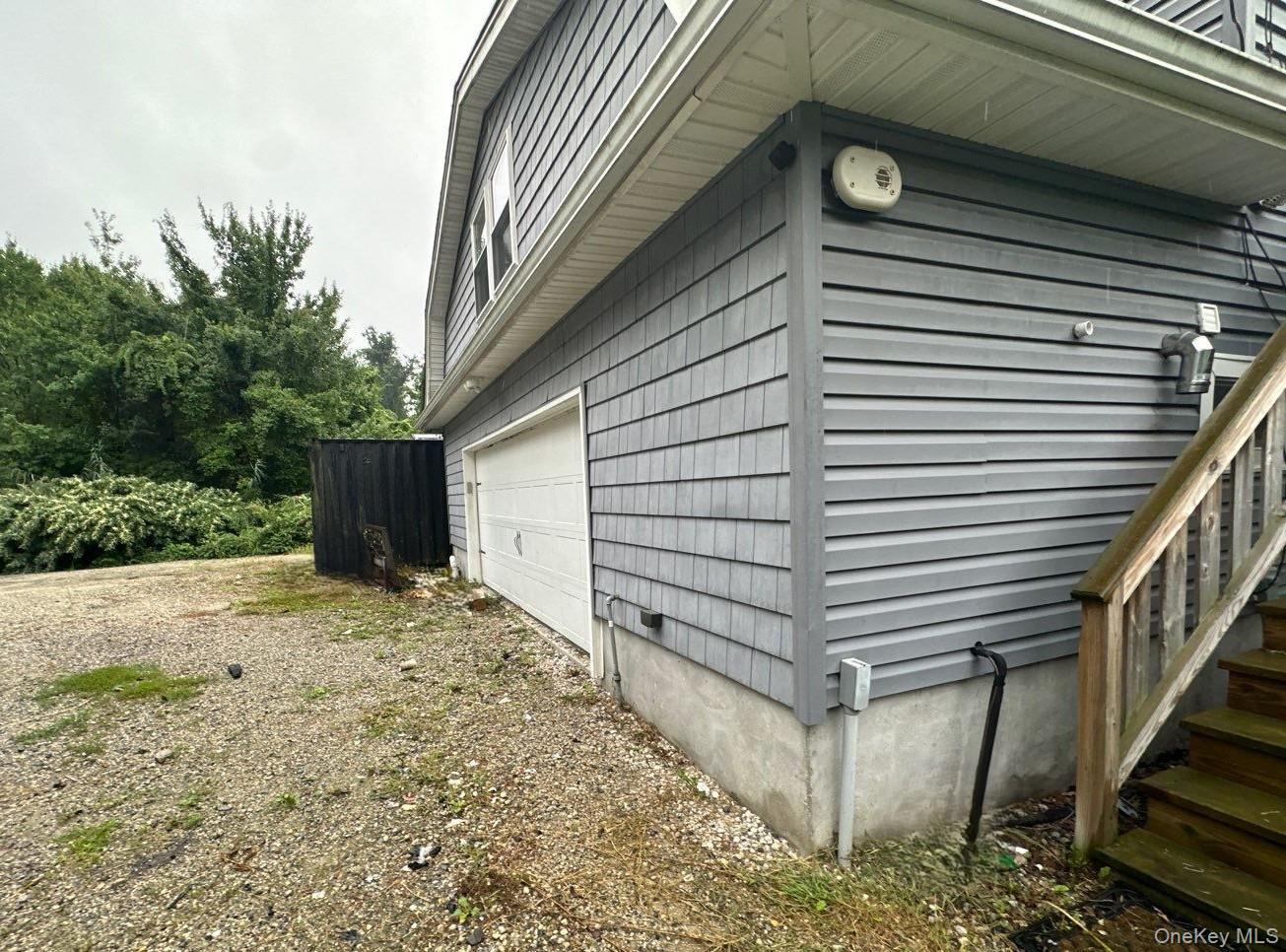Single Family Oneill Avenue  Suffolk County, NY 11706, MLS-1045756-29