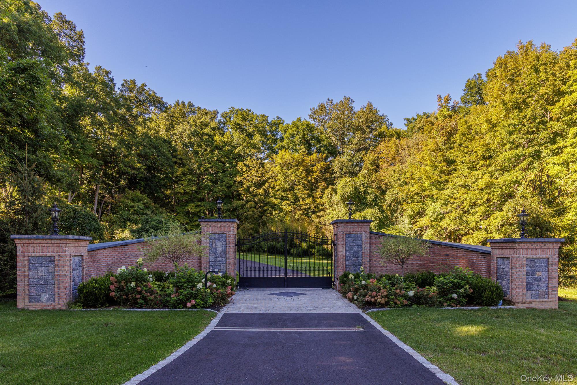 Single Family Amawalk Road Westchester County, NY 10536, MLS-1045764-4