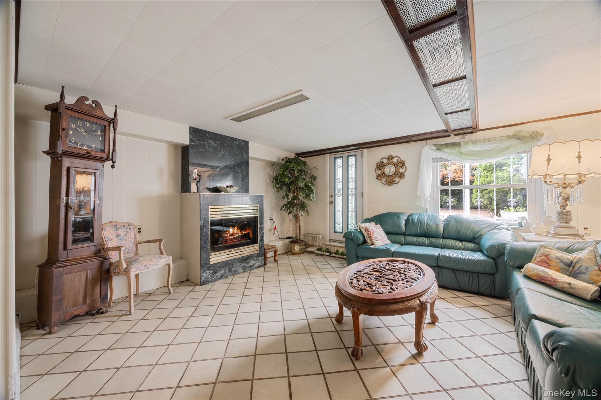 Single Family Hollywood Avenue  Bronx, NY 10465, MLS-1045765-28