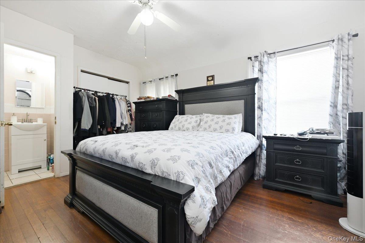 Single Family Mcbride Street  Queens, NY 11691, MLS-1045767-10