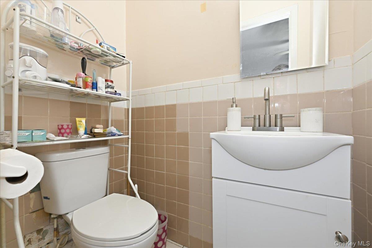 Single Family Mcbride Street  Queens, NY 11691, MLS-1045767-12
