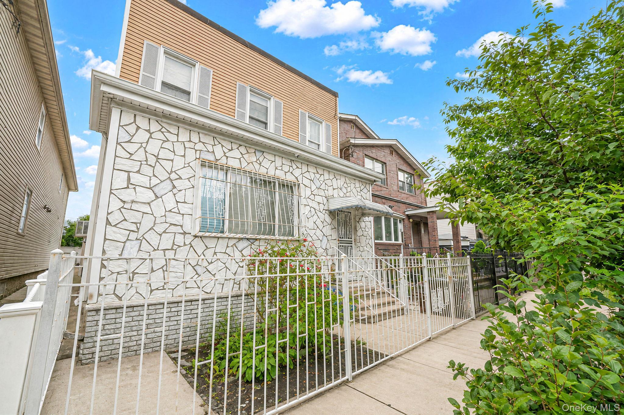 Single Family Hale Ave Brooklyn, NY 11208, MLS-1045774-3