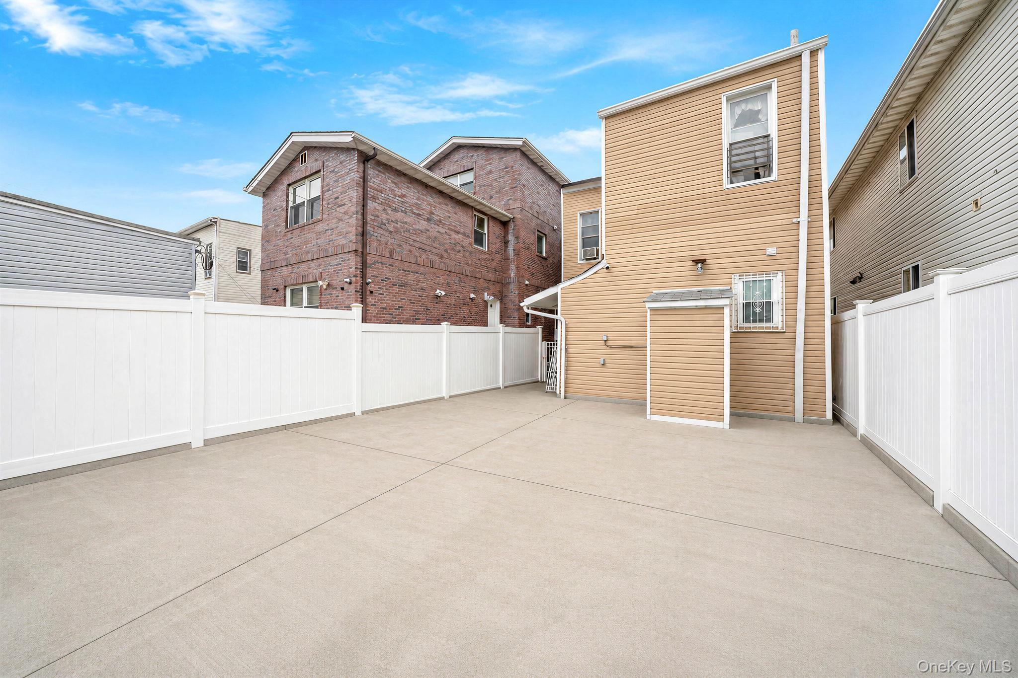Single Family Hale Ave Brooklyn, NY 11208, MLS-1045774-32