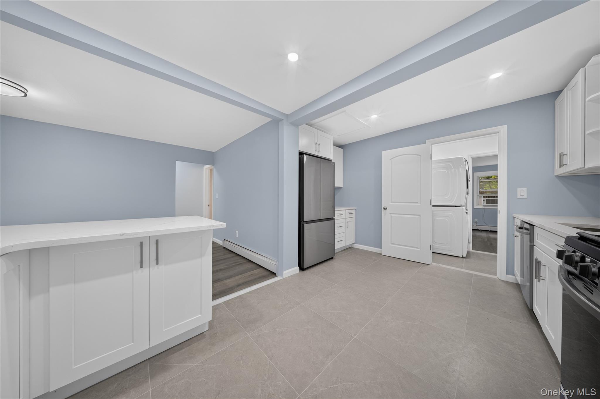 Single Family Christian Avenue Suffolk County, NY 11733, MLS-1045776-10