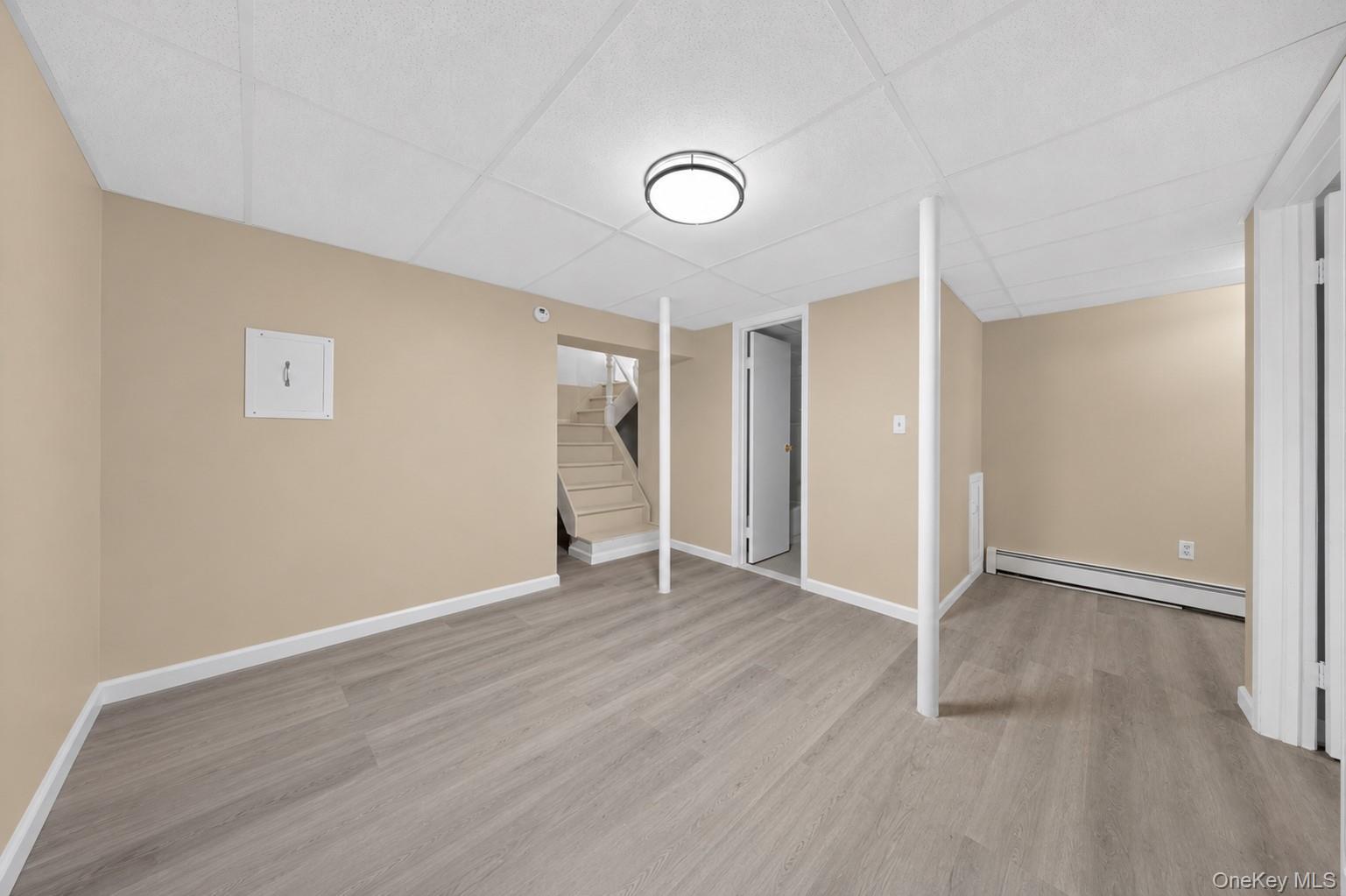 Single Family Christian Avenue Suffolk County, NY 11733, MLS-1045776-34