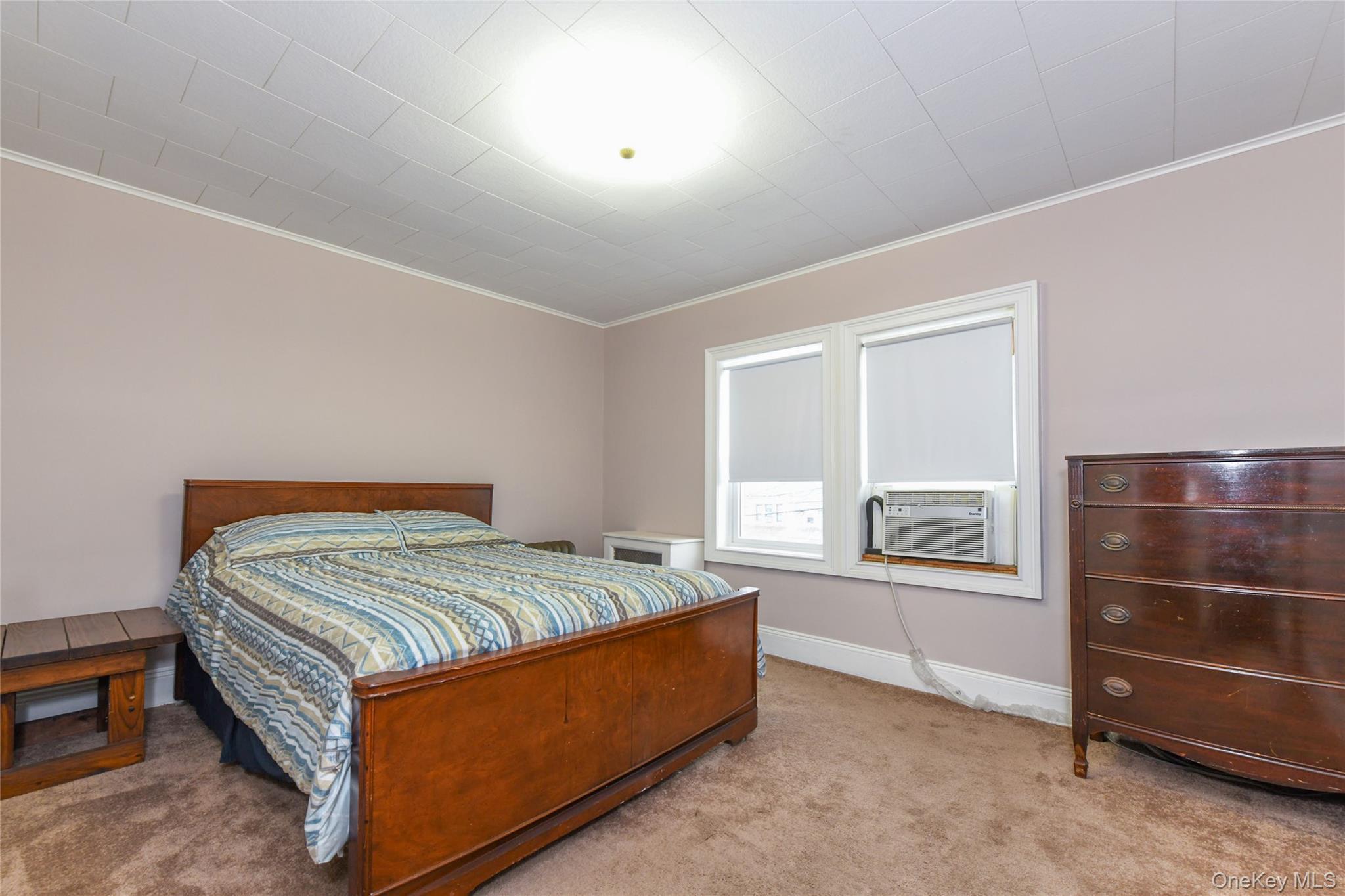 Single Family Sutter Avenue Queens, NY 11417, MLS-1045784-19