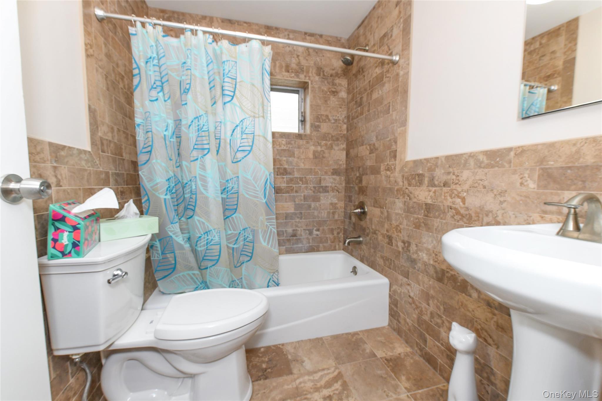 Single Family Sutter Avenue Queens, NY 11417, MLS-1045784-21