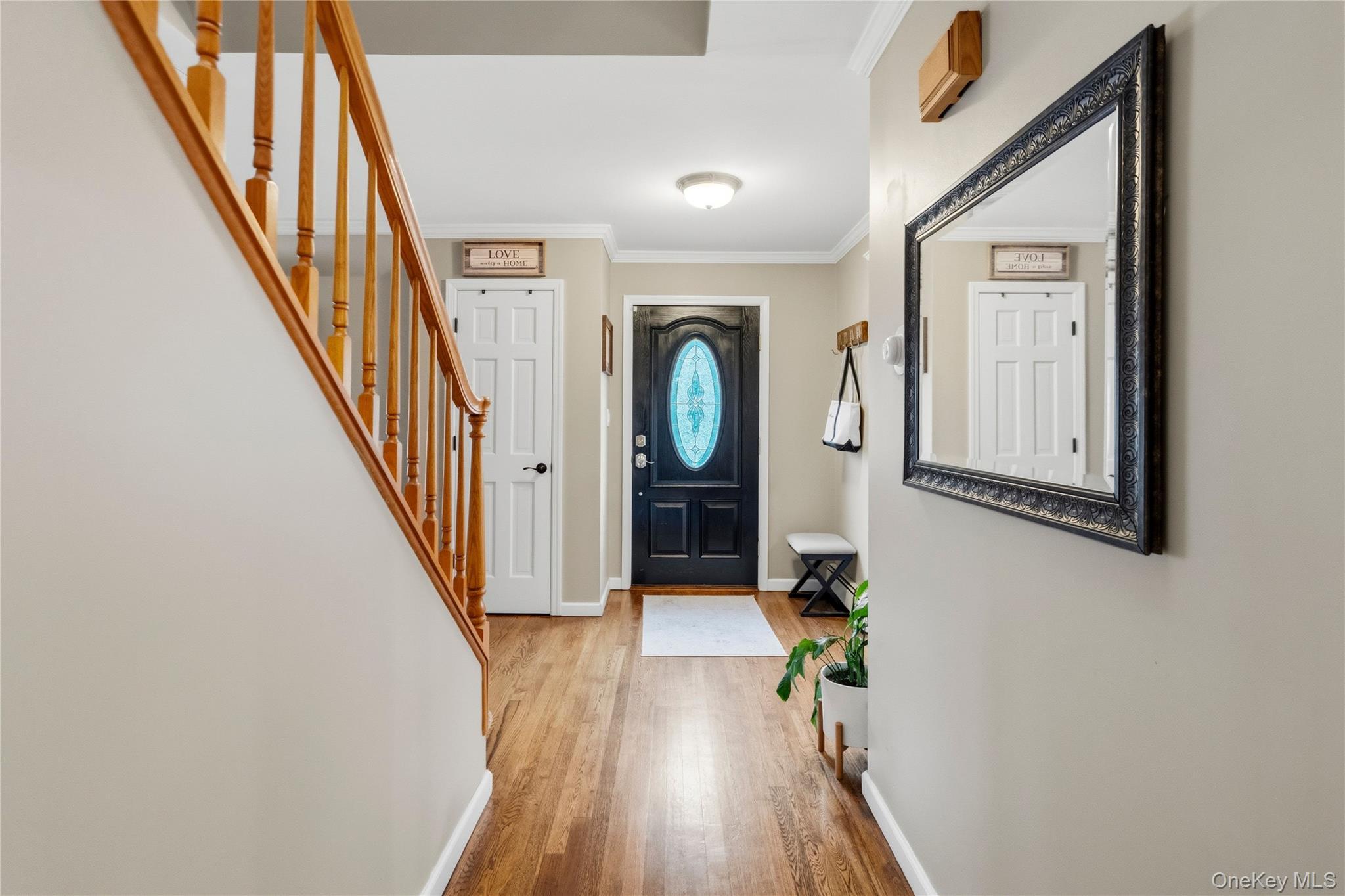 Single Family Hy Place Suffolk County, NY 11755, MLS-1045805-4